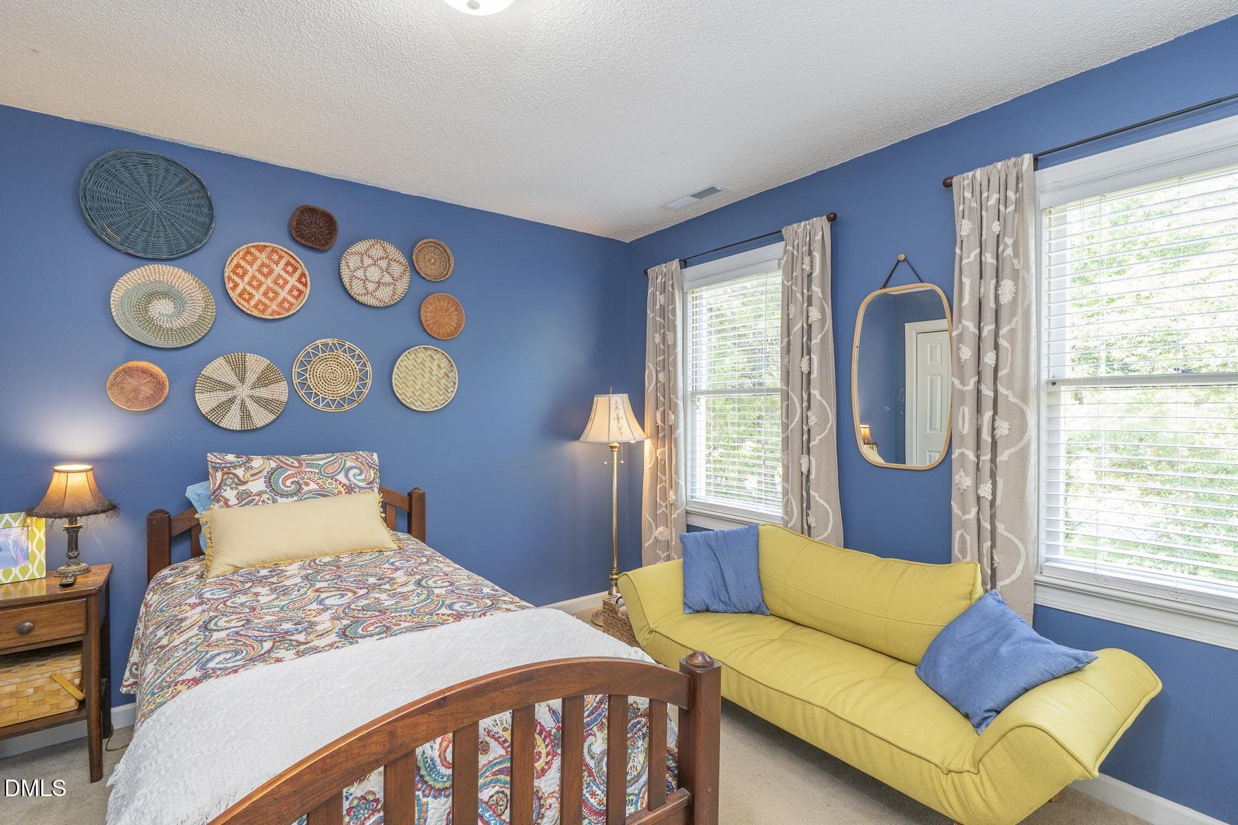 708 Flagstone Way Property Photo 14