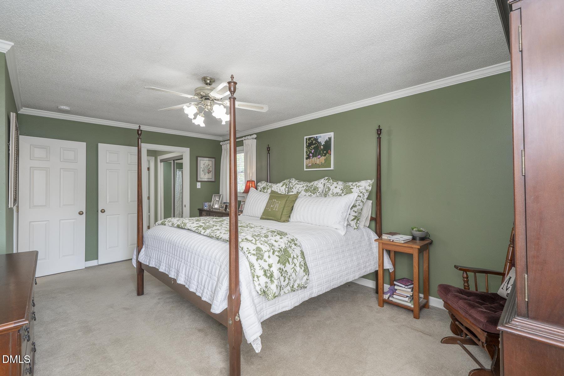 708 Flagstone Way Property Photo 23