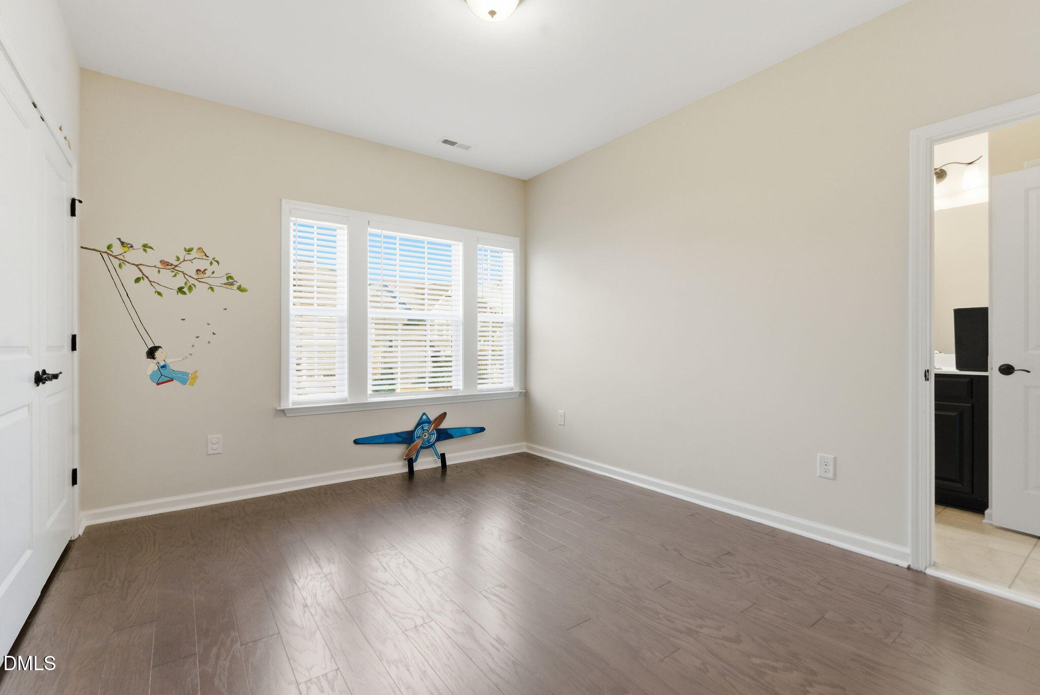 721 Vine Pond Court Property Photo 31