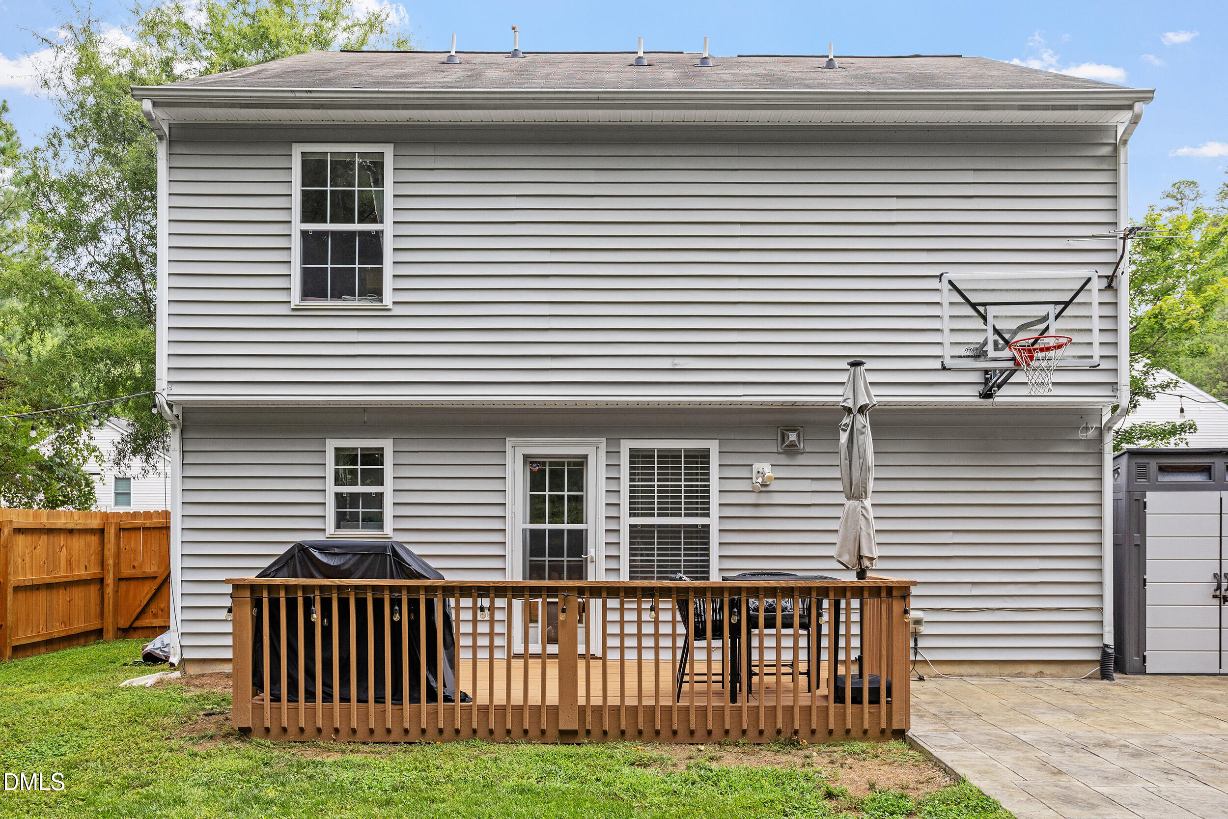 913 Woodgreen Drive Property Photo 28
