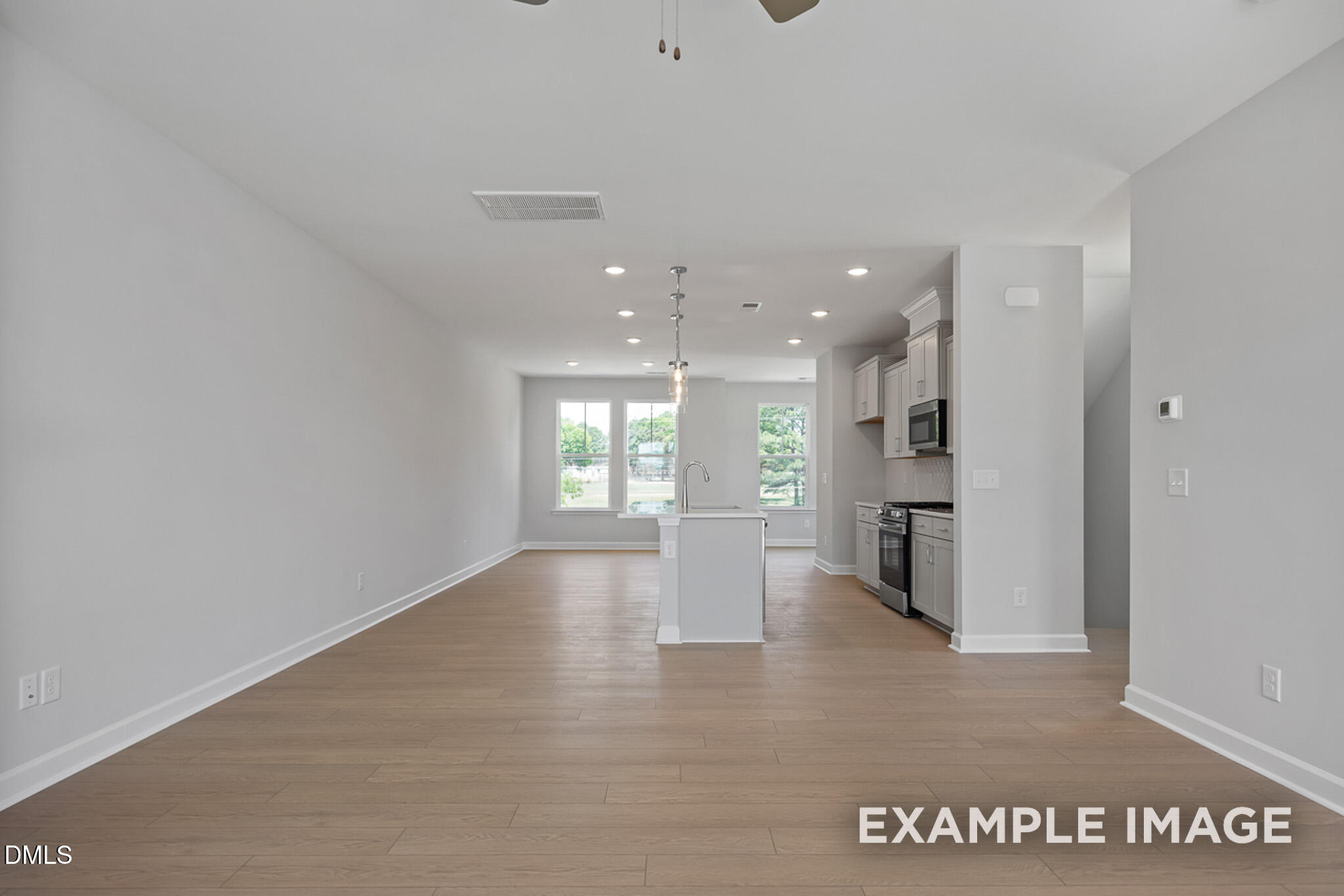 111 Broadway Street Property Photo 7