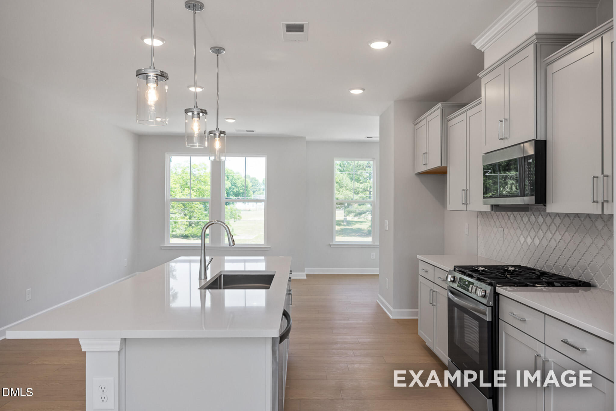111 Broadway Street Property Photo 11