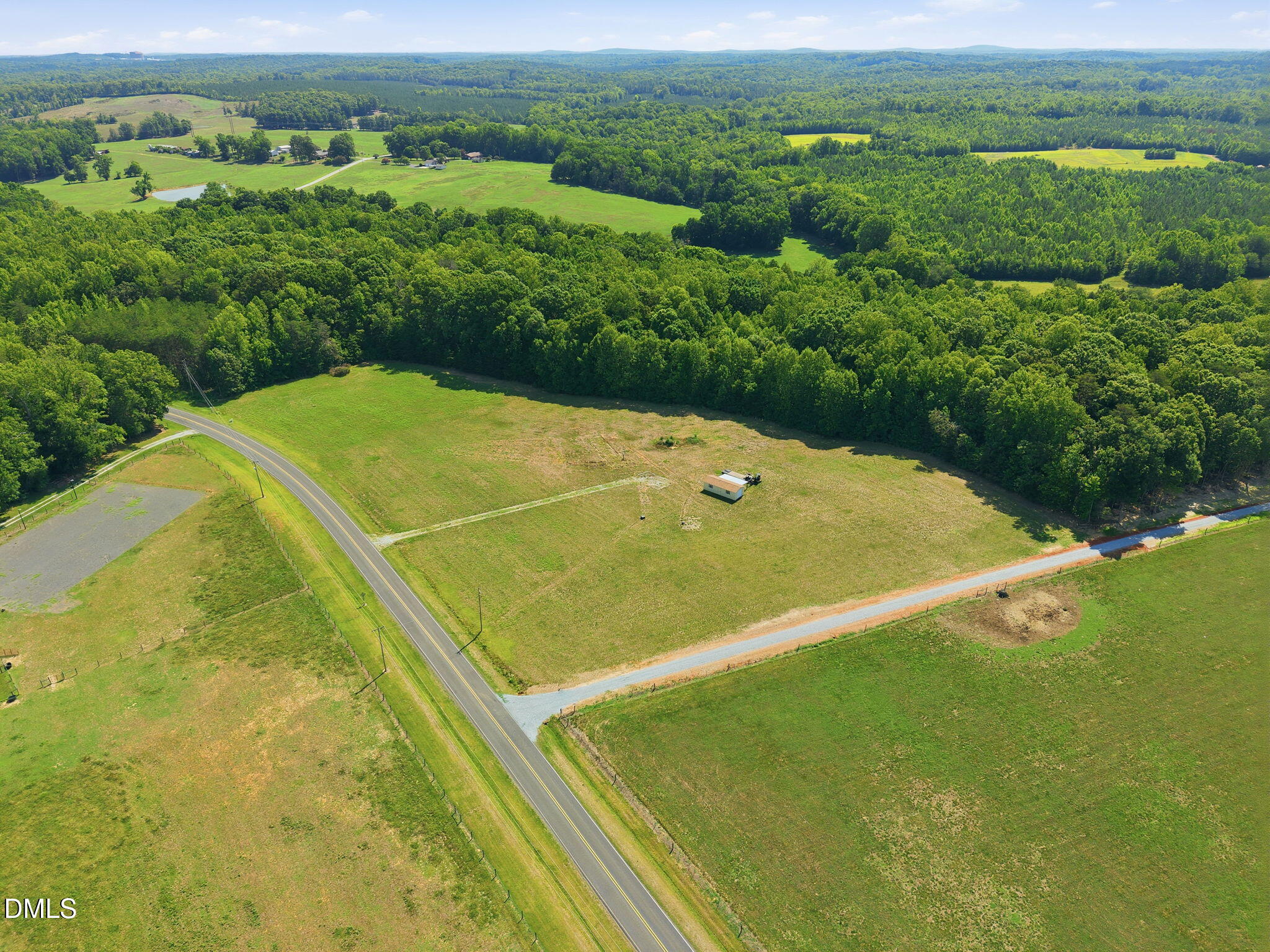 618 Bowen Road Property Photo 2