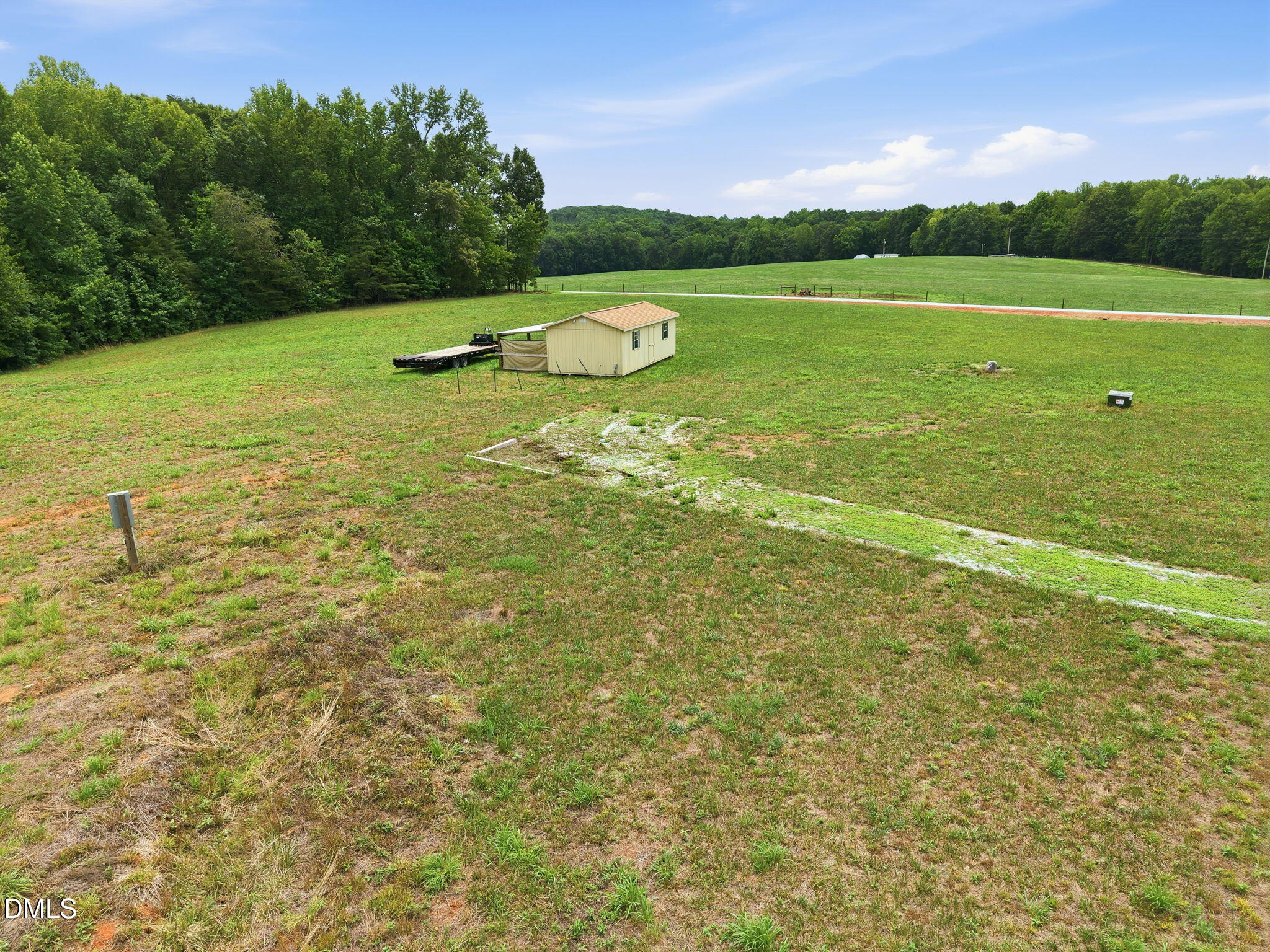 618 Bowen Road Property Photo 4