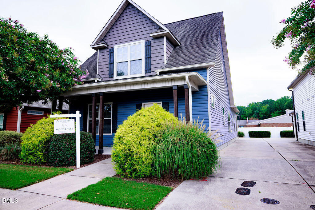 57 Bella Square Property Photo 1