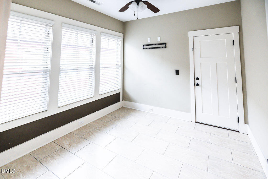 57 Bella Square Property Photo 15