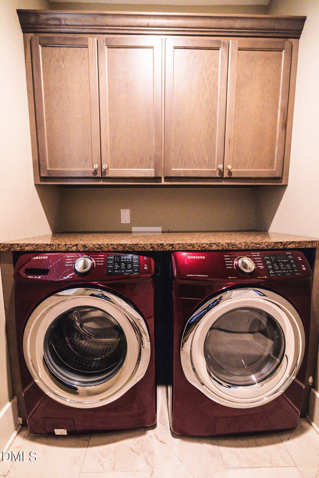 57 Bella Square Property Photo 17