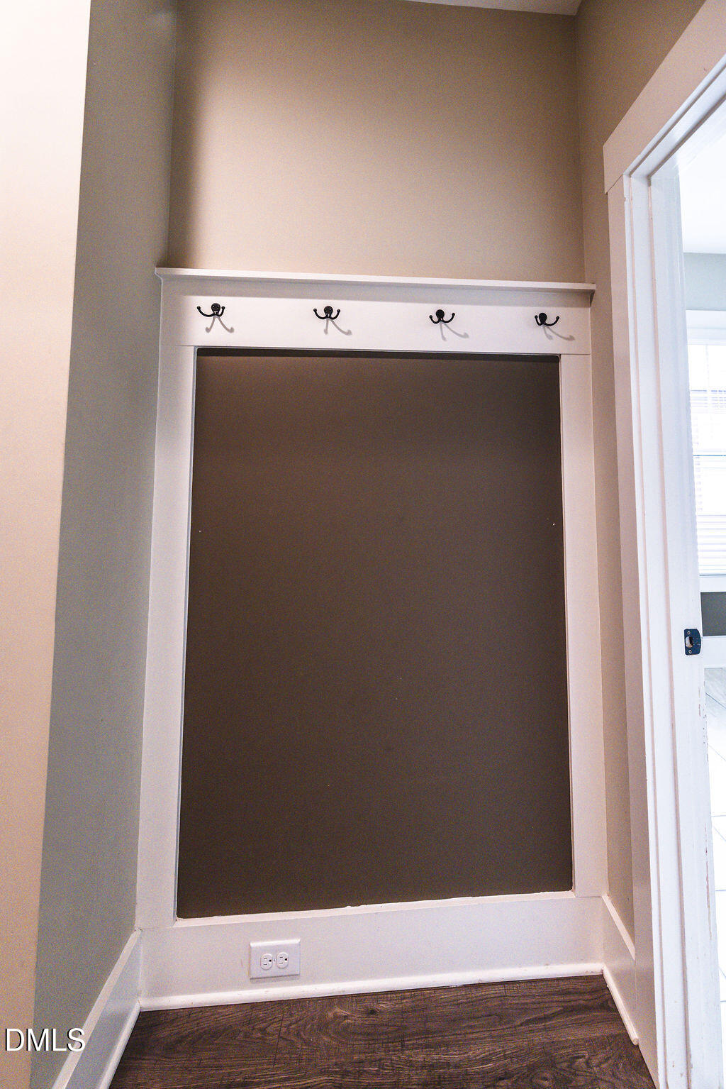 57 Bella Square Property Photo 18