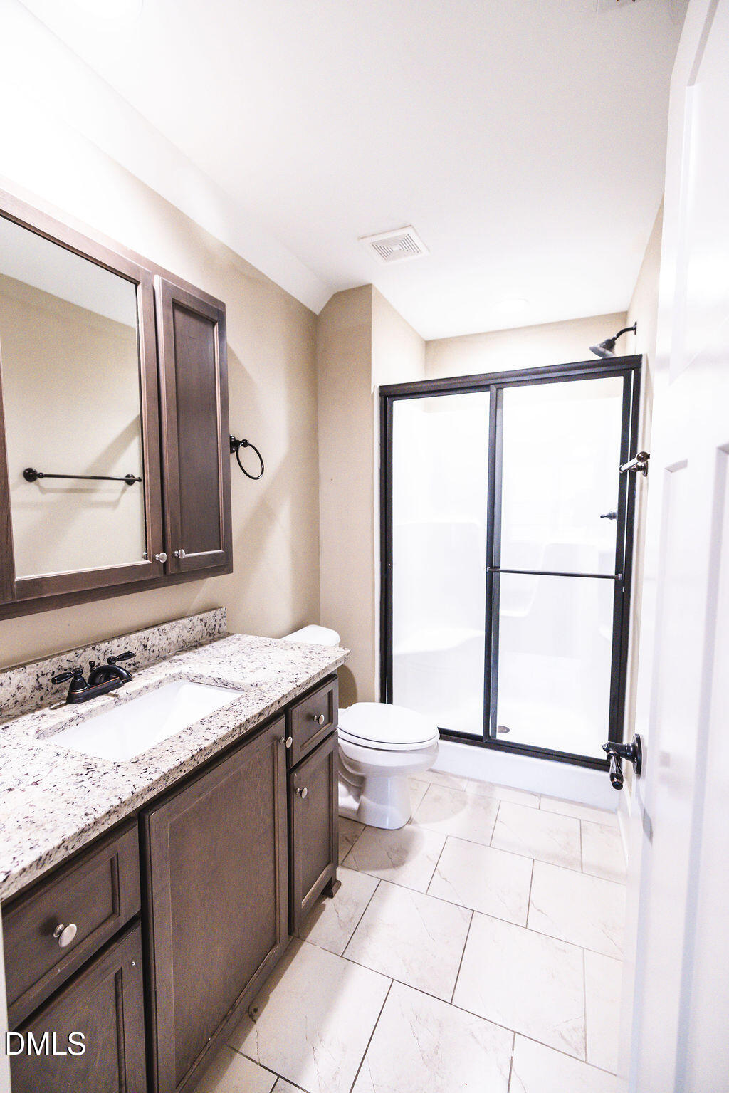 57 Bella Square Property Photo 21