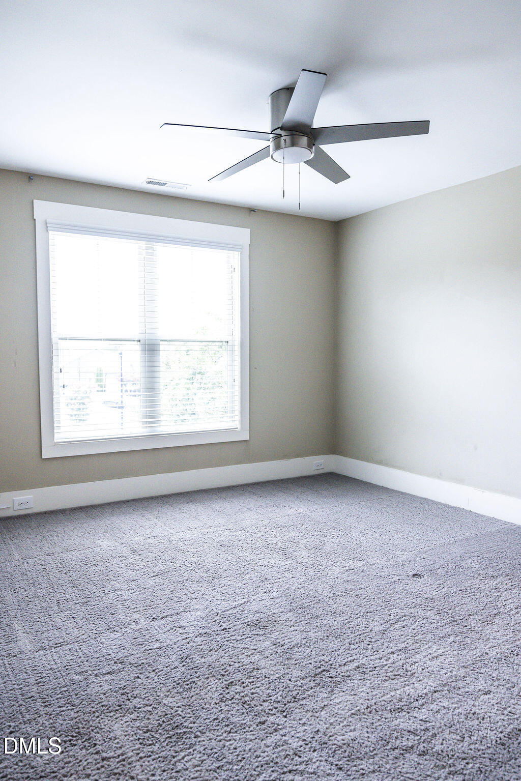57 Bella Square Property Photo 28