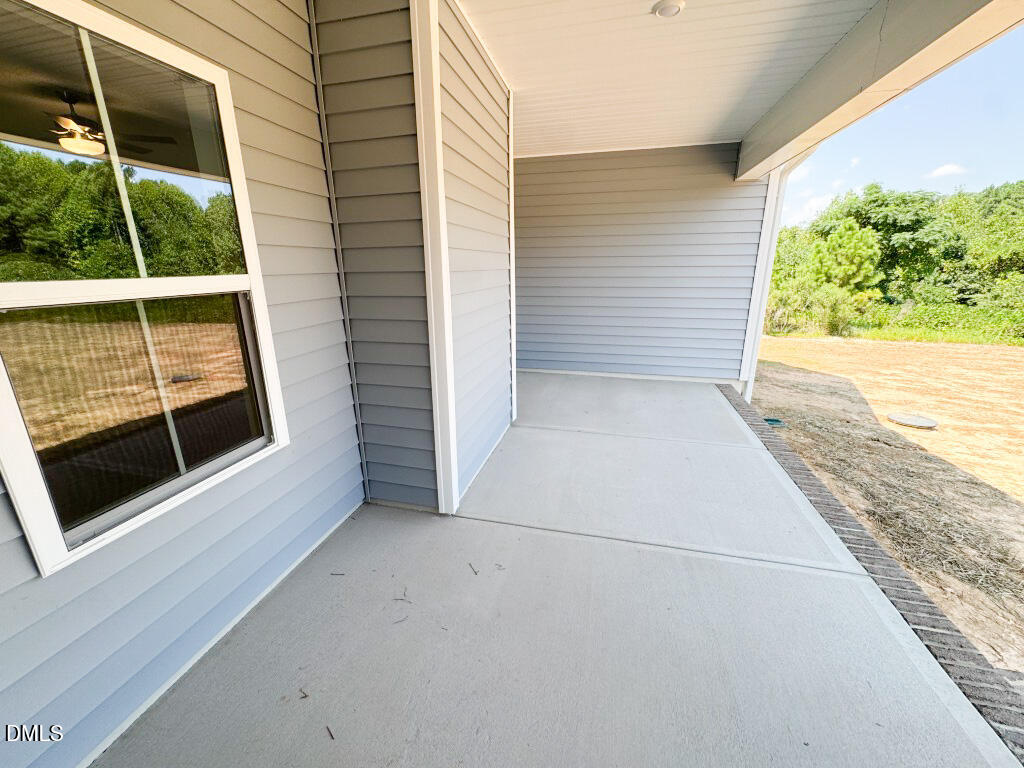 35 Torrent Lane Property Photo 23