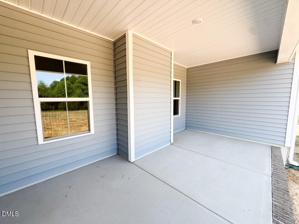 35 Torrent Lane Property Photo 24