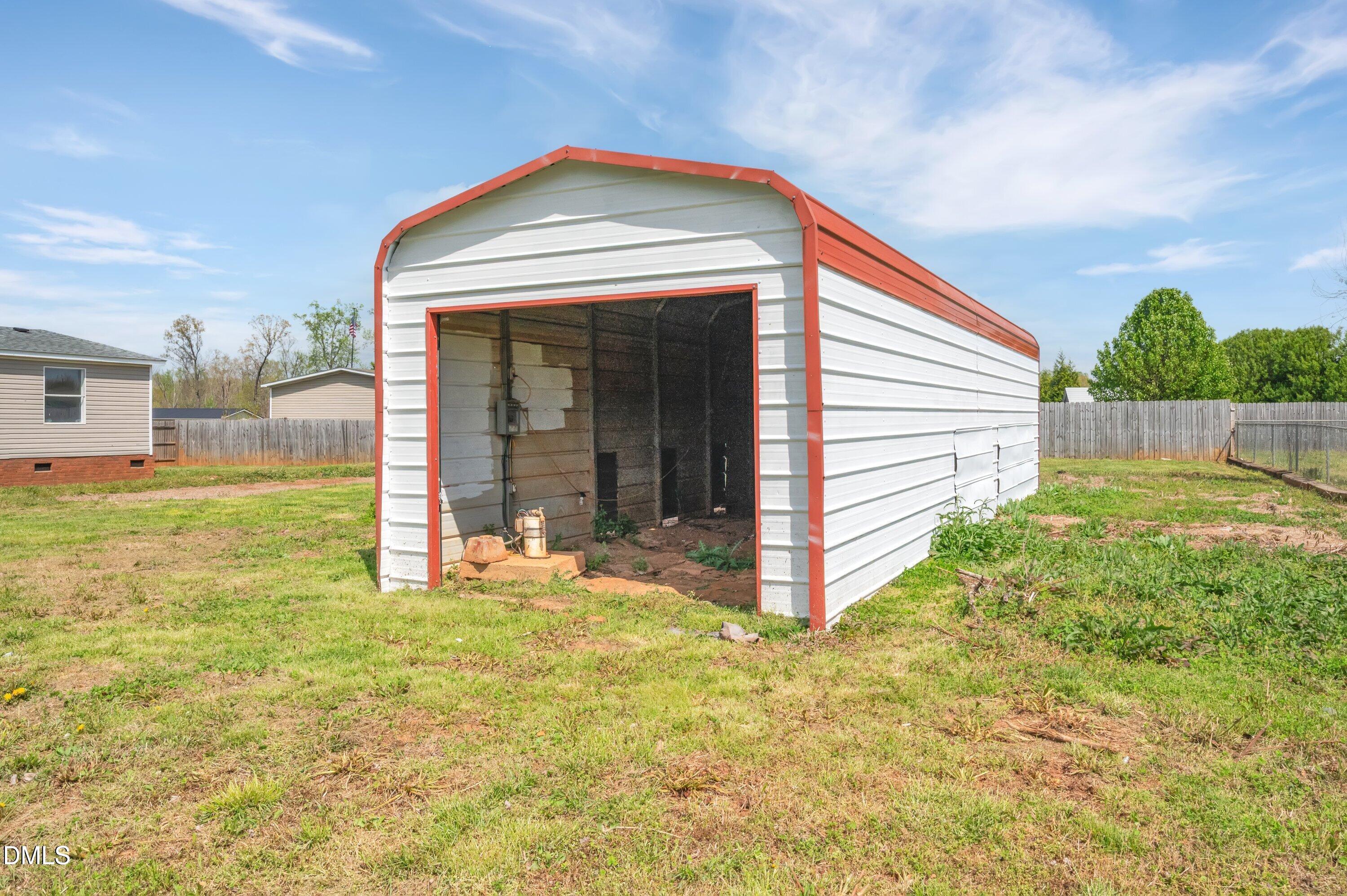 1064 Calico Farm Court Property Photo 43