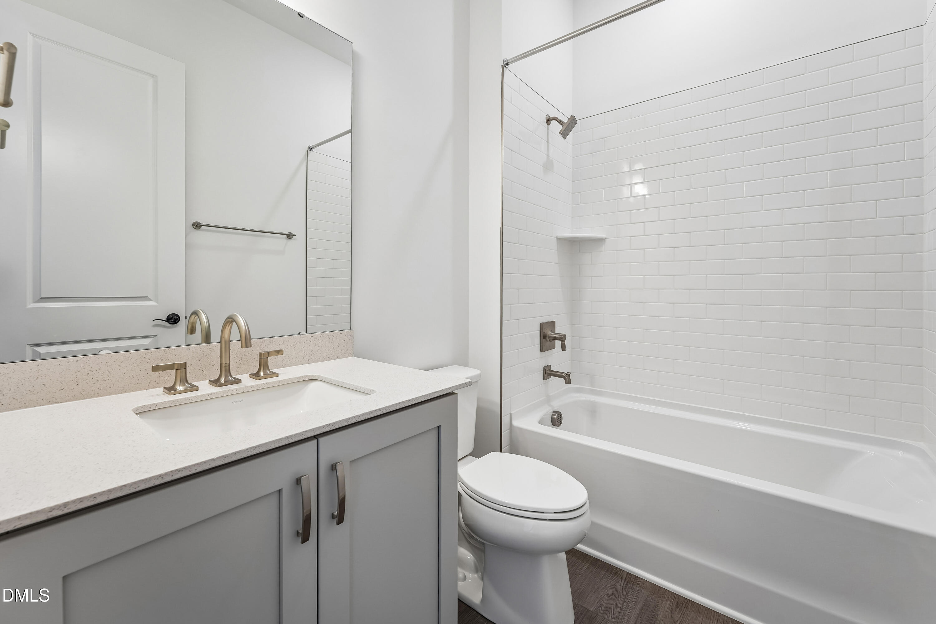 2408 Abbeyhill Drive 34 Property Photo 5