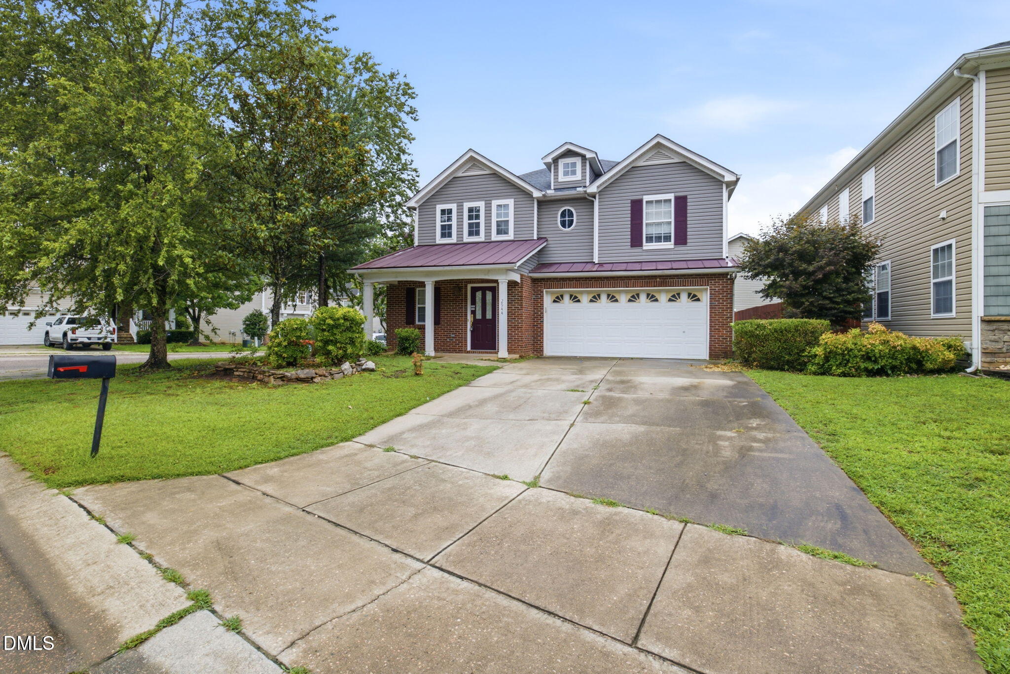 2944 Glade Aster Court Property Photo 4