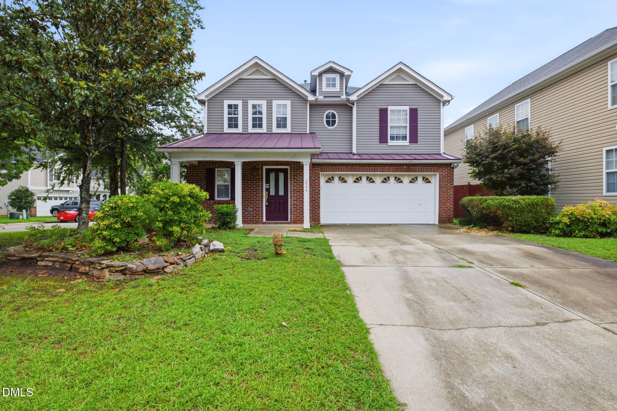 2944 Glade Aster Court Property Photo 5