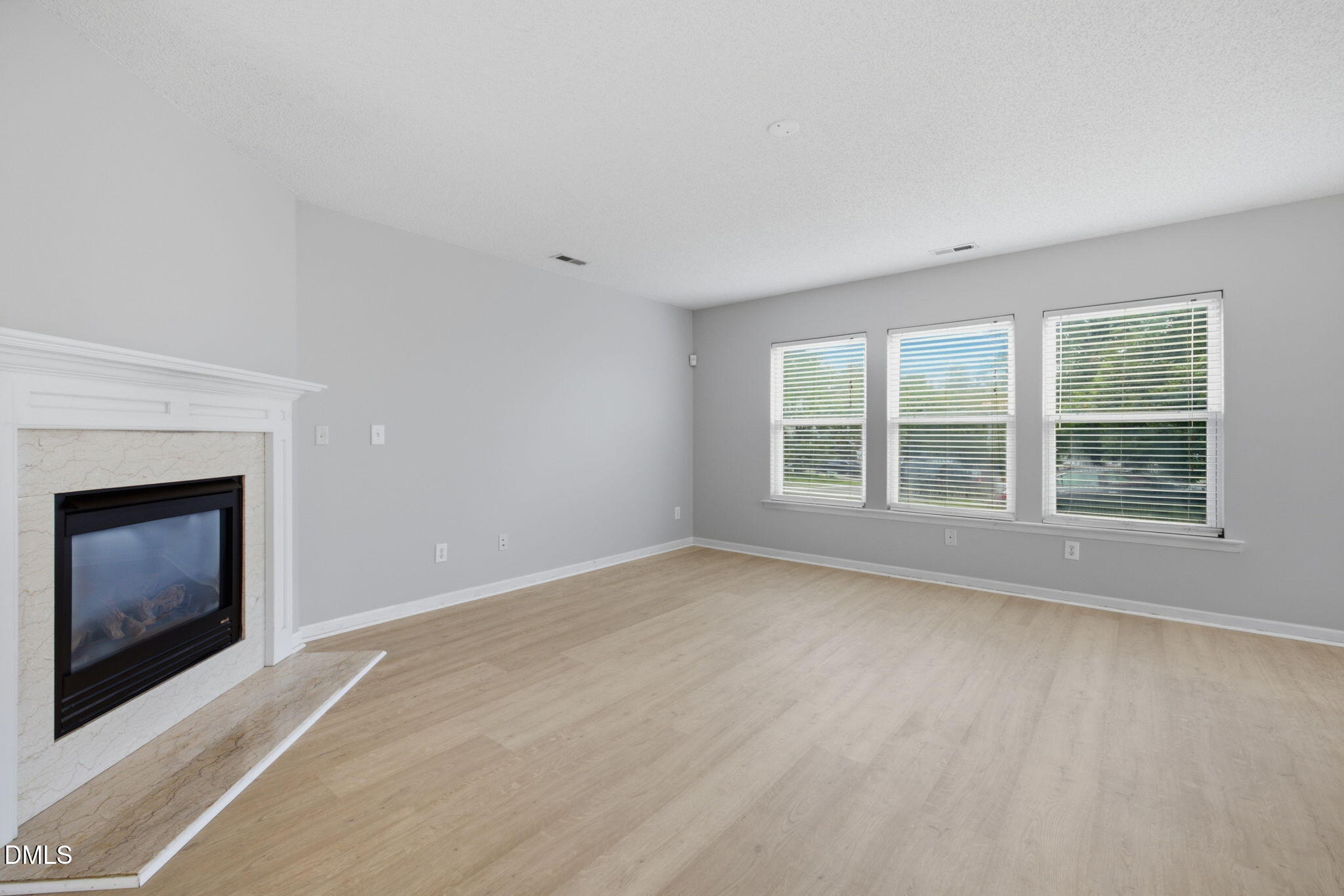 2944 Glade Aster Court Property Photo 11