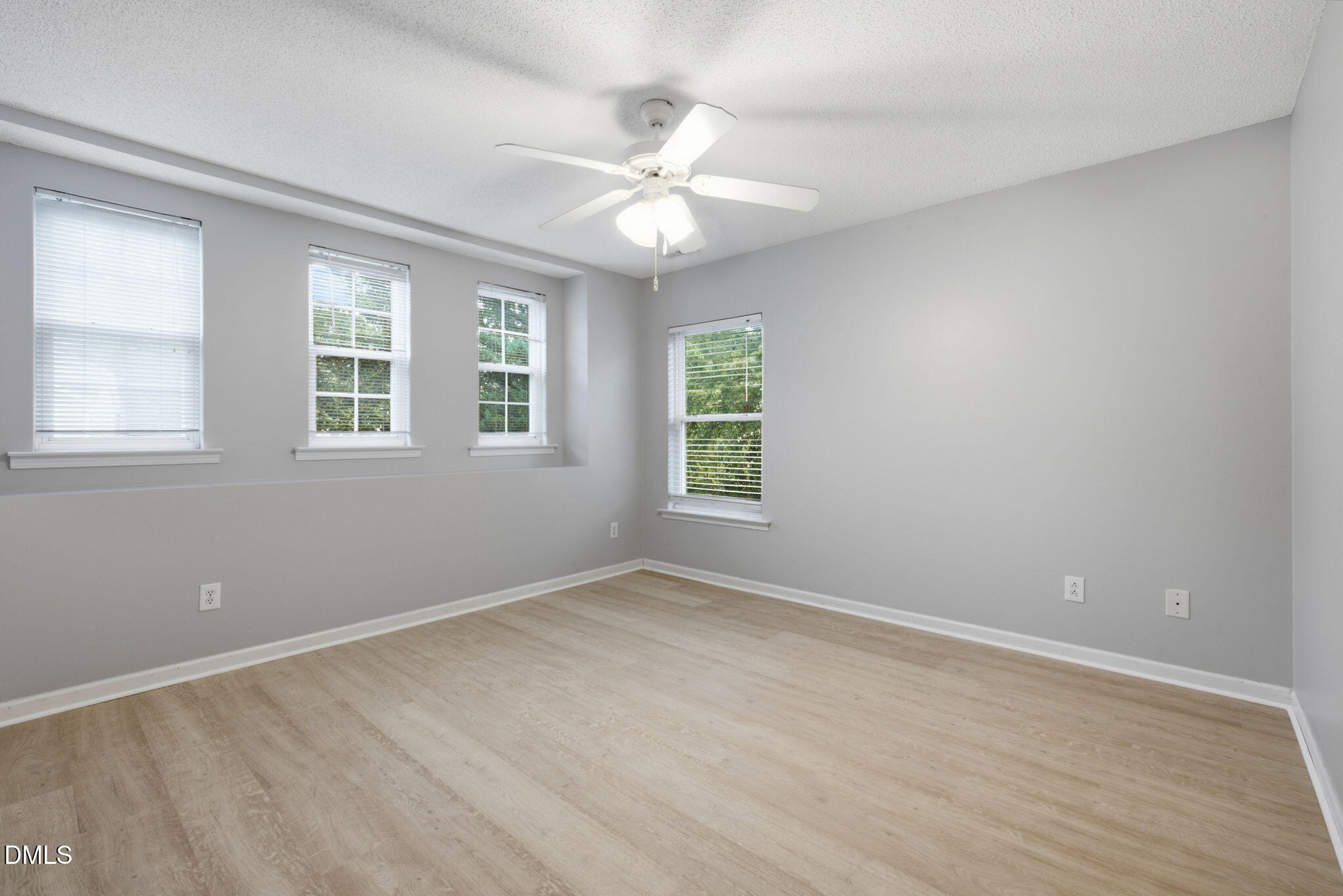 2944 Glade Aster Court Property Photo 24