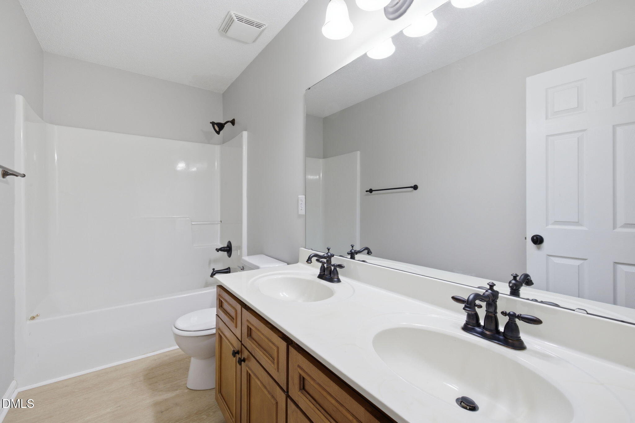 2944 Glade Aster Court Property Photo 25