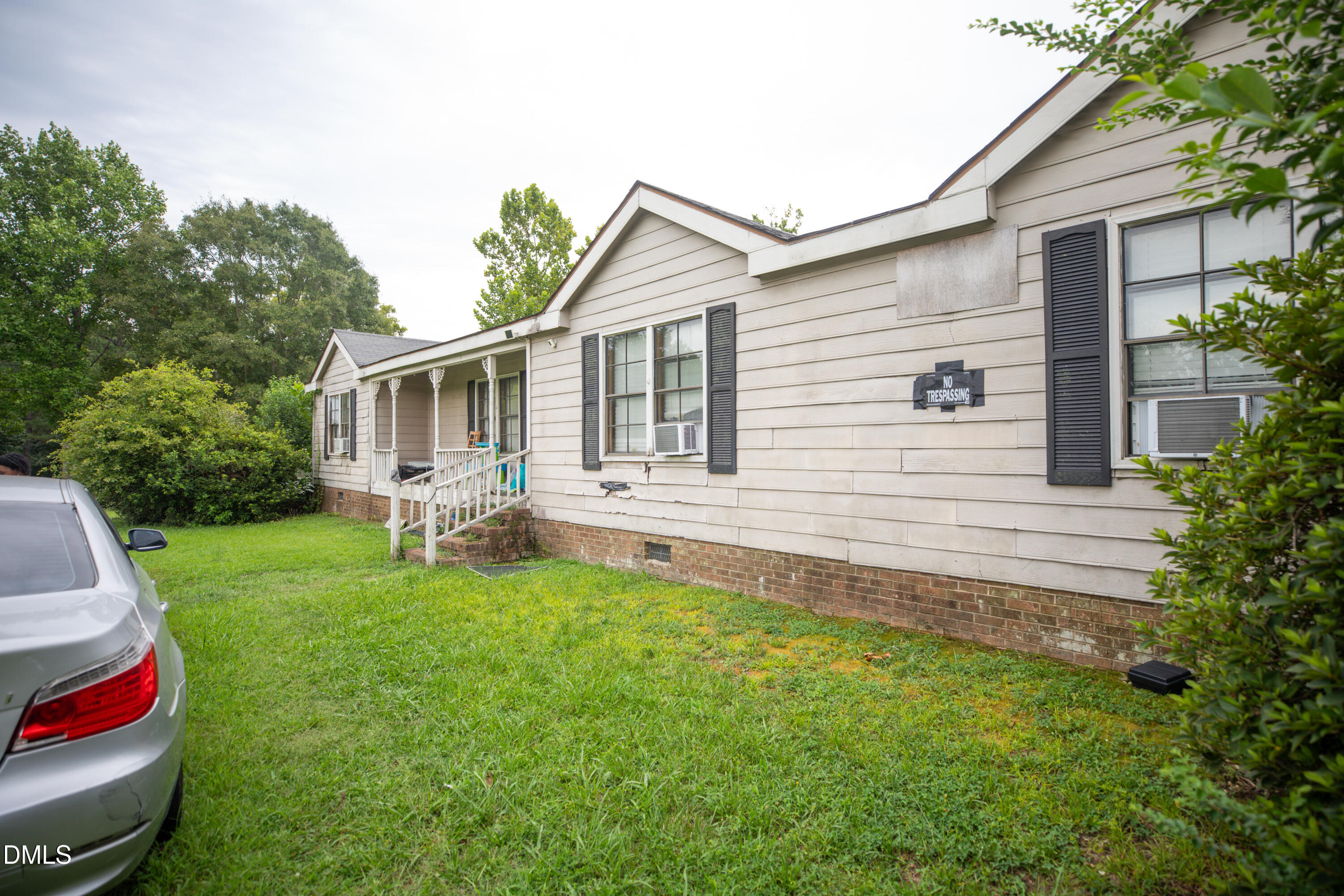 141 Russell Drive Property Photo 3