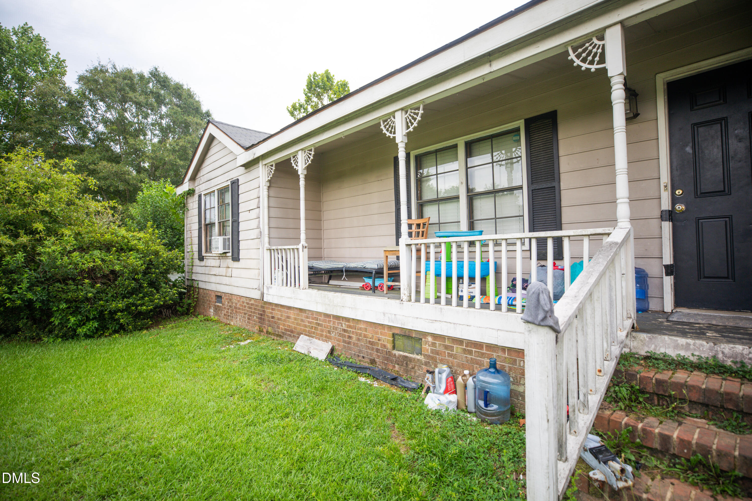 141 Russell Drive Property Photo 6