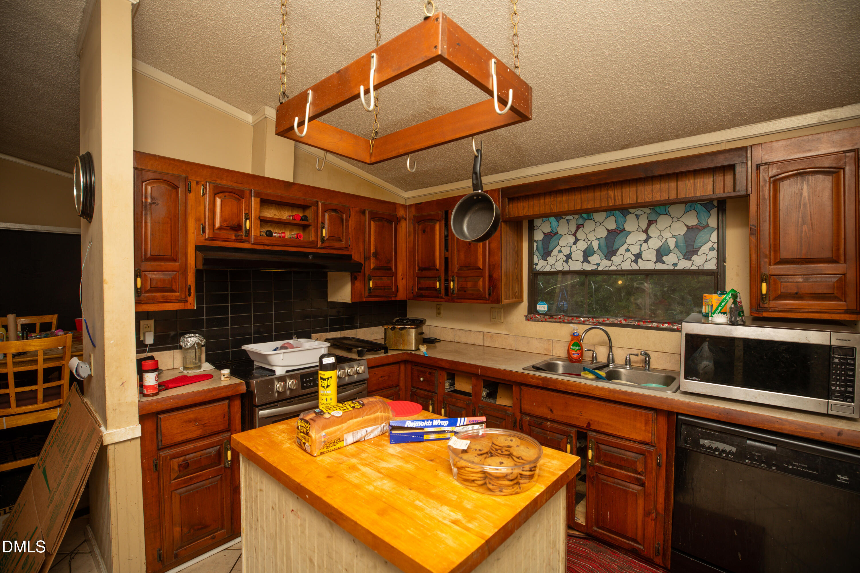 141 Russell Drive Property Photo 18