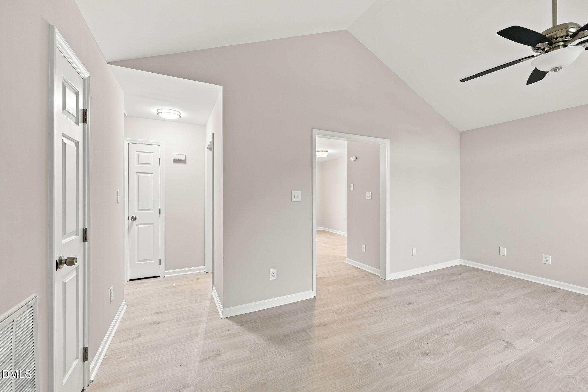105 Poplar Court Property Photo 17