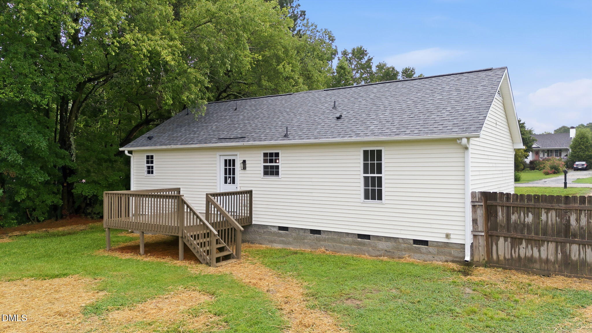 105 Poplar Court Property Photo 34