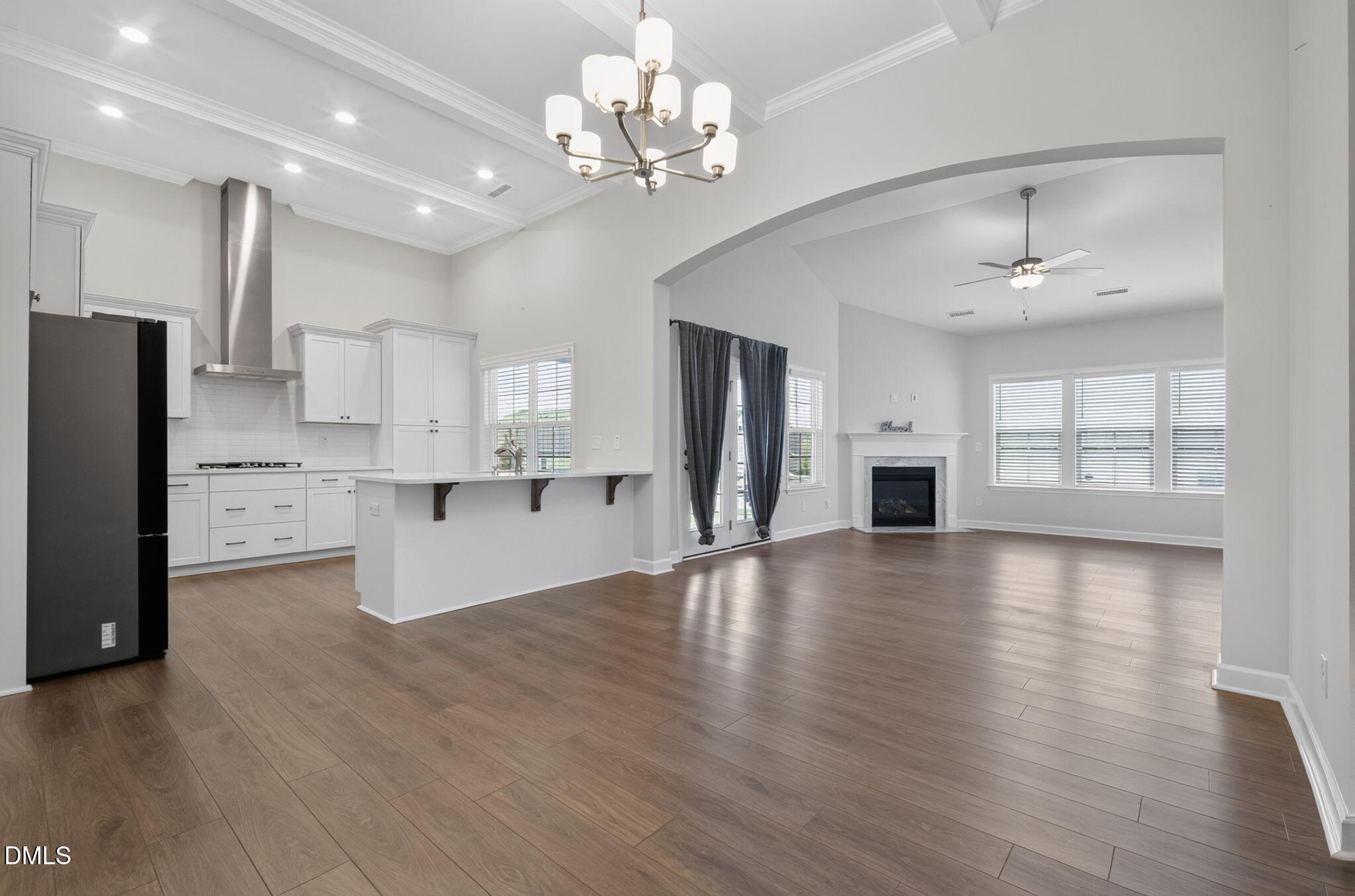 44 Heartleaf Square Property Photo 8
