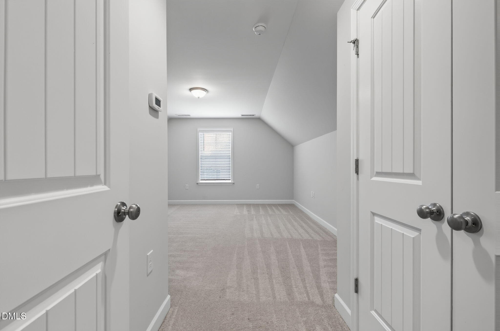 44 Heartleaf Square Property Photo 15