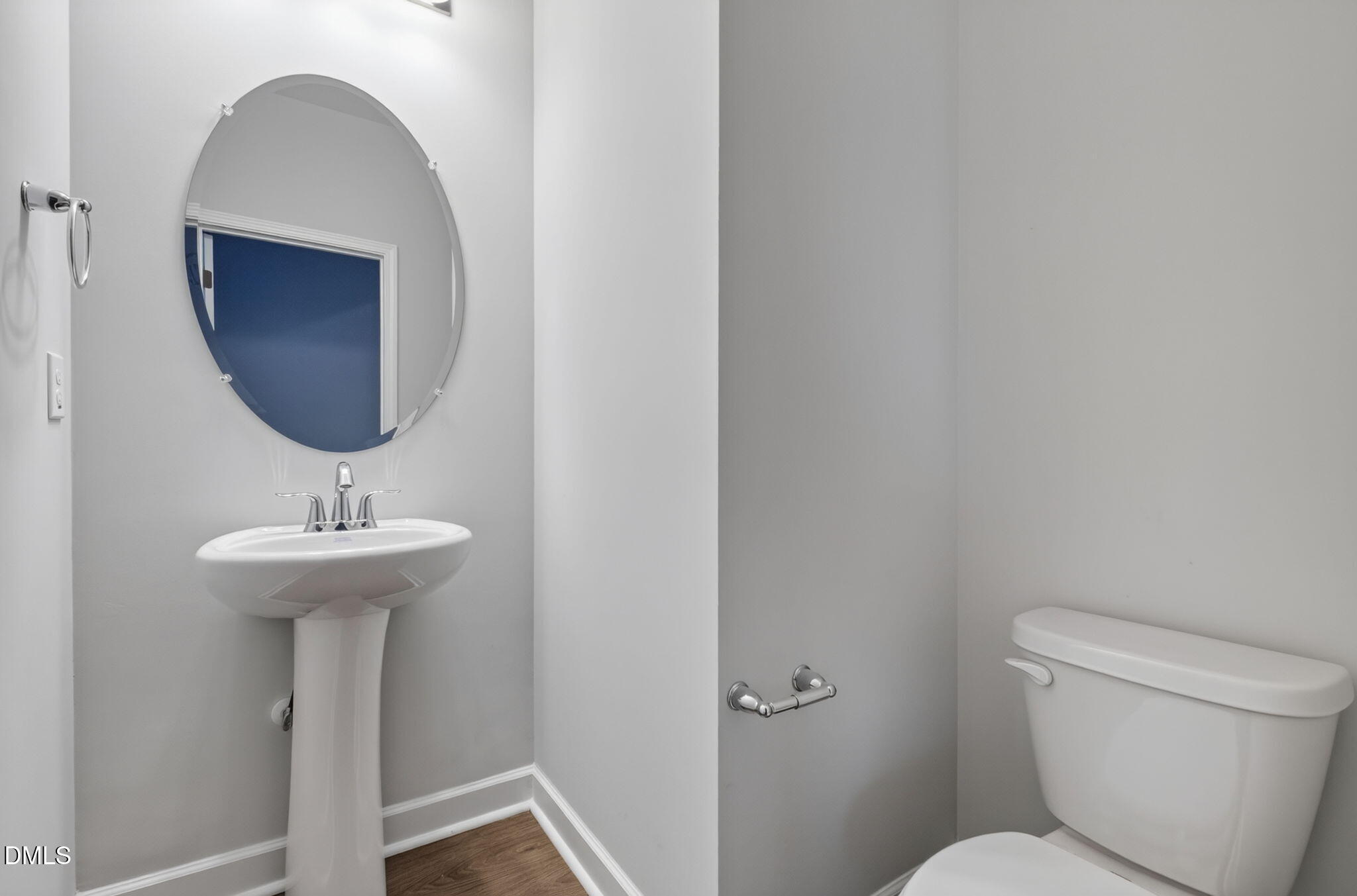 44 Heartleaf Square Property Photo 18