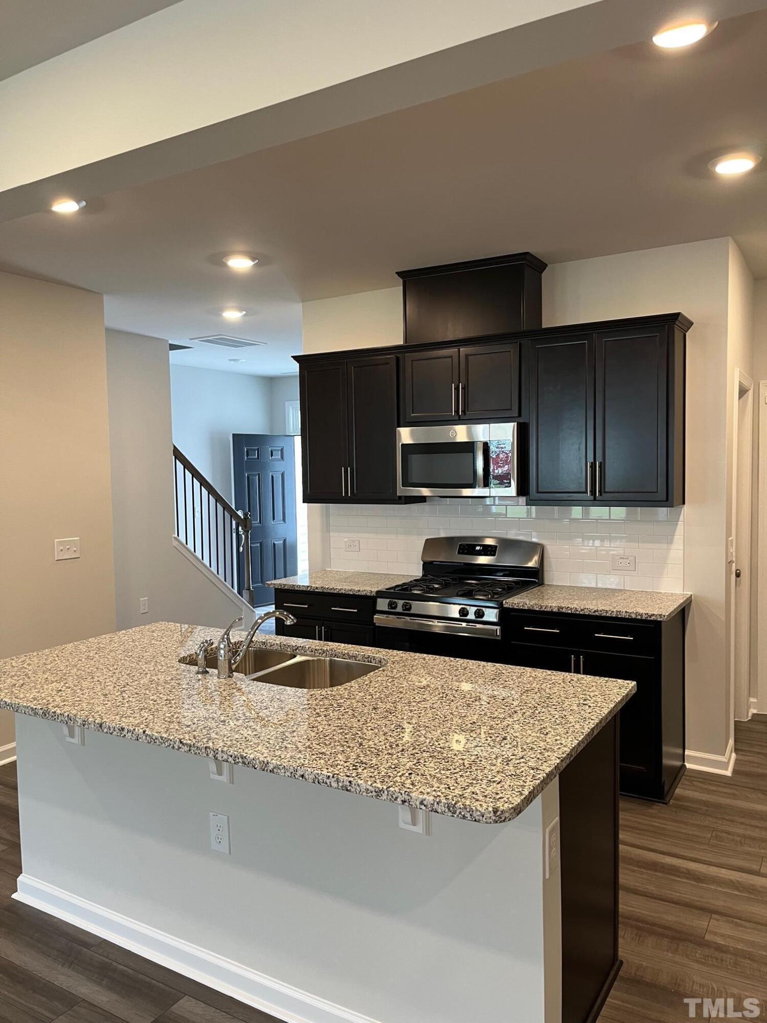 192 Tumbling Rock Way Property Photo 12