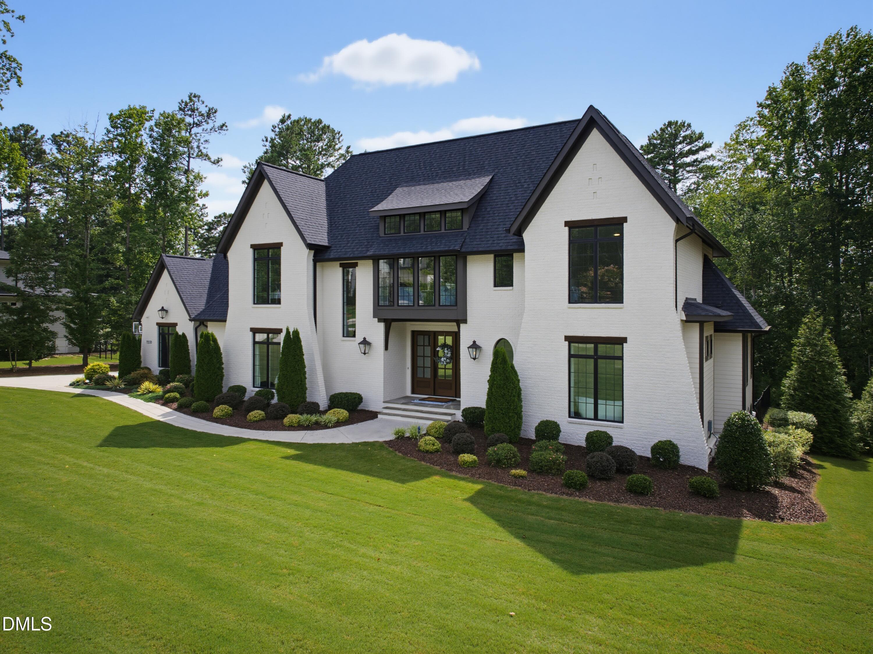 7233 Summer Tanager Trail Property Photo 1