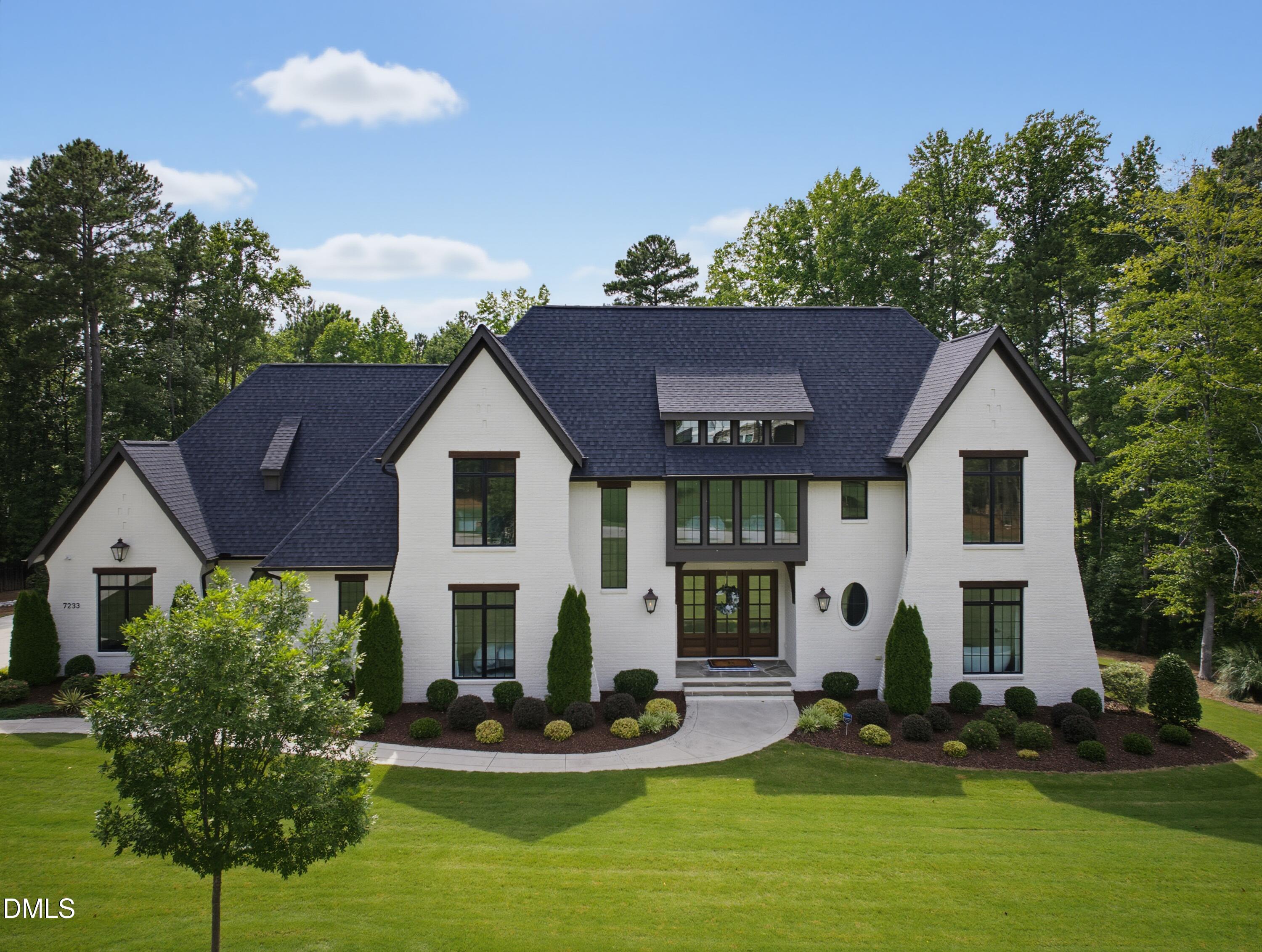 7233 Summer Tanager Trail Property Photo 2