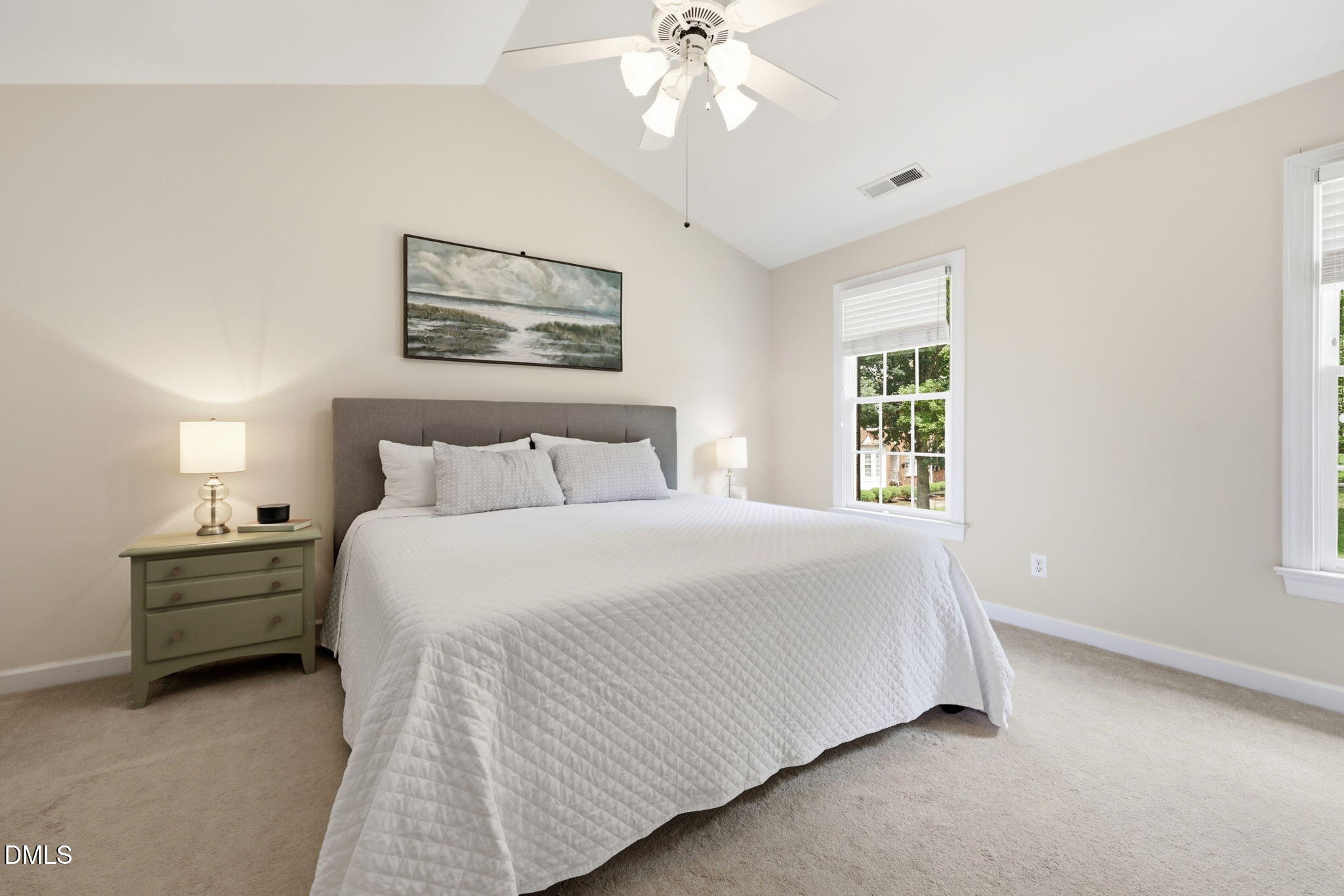 227 Kenmont Drive Property Photo 5