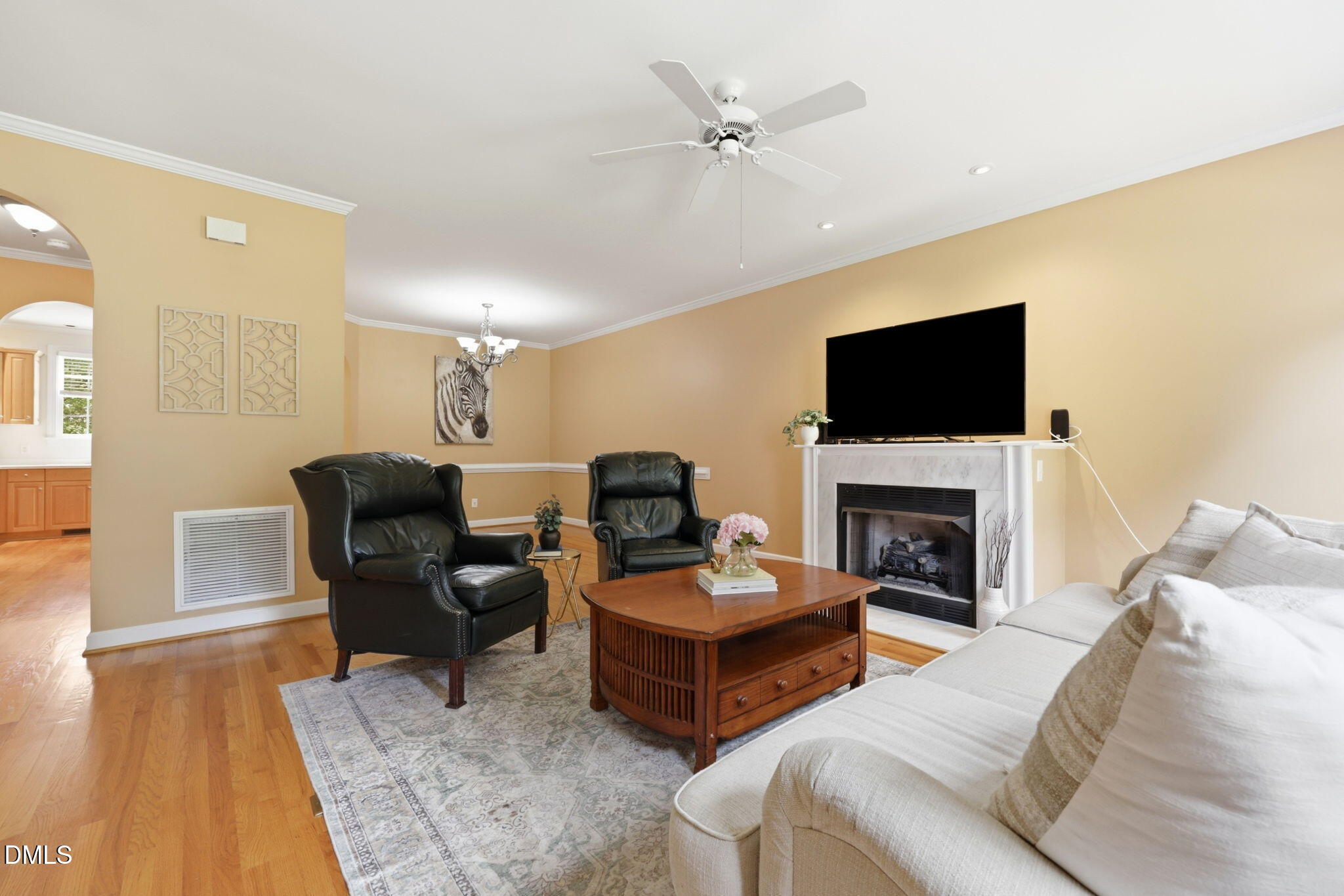 227 Kenmont Drive Property Photo 8