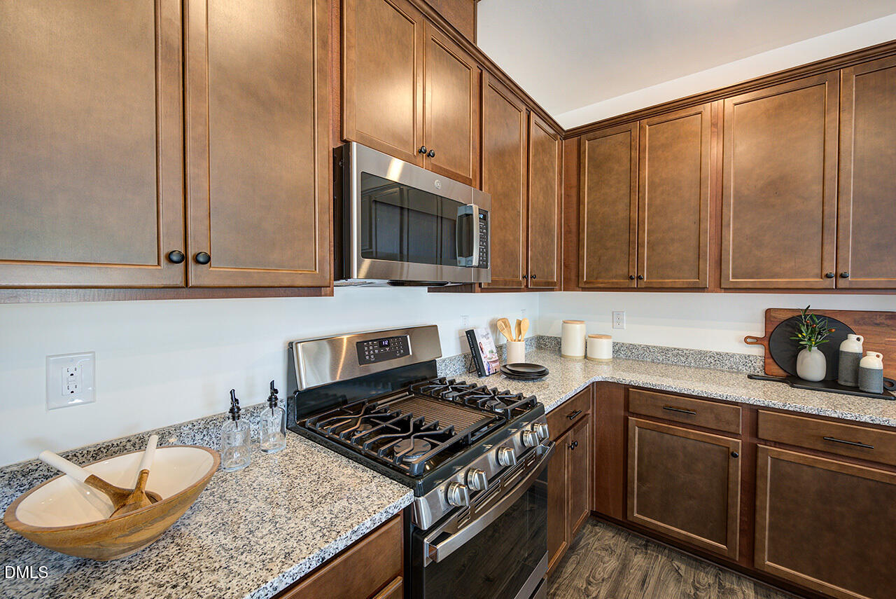 8776 Wardle Court Property Photo 11