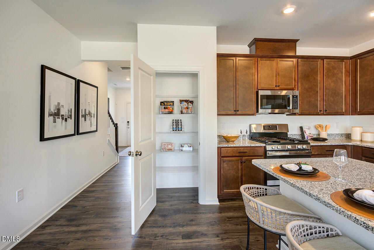8776 Wardle Court Property Photo 15