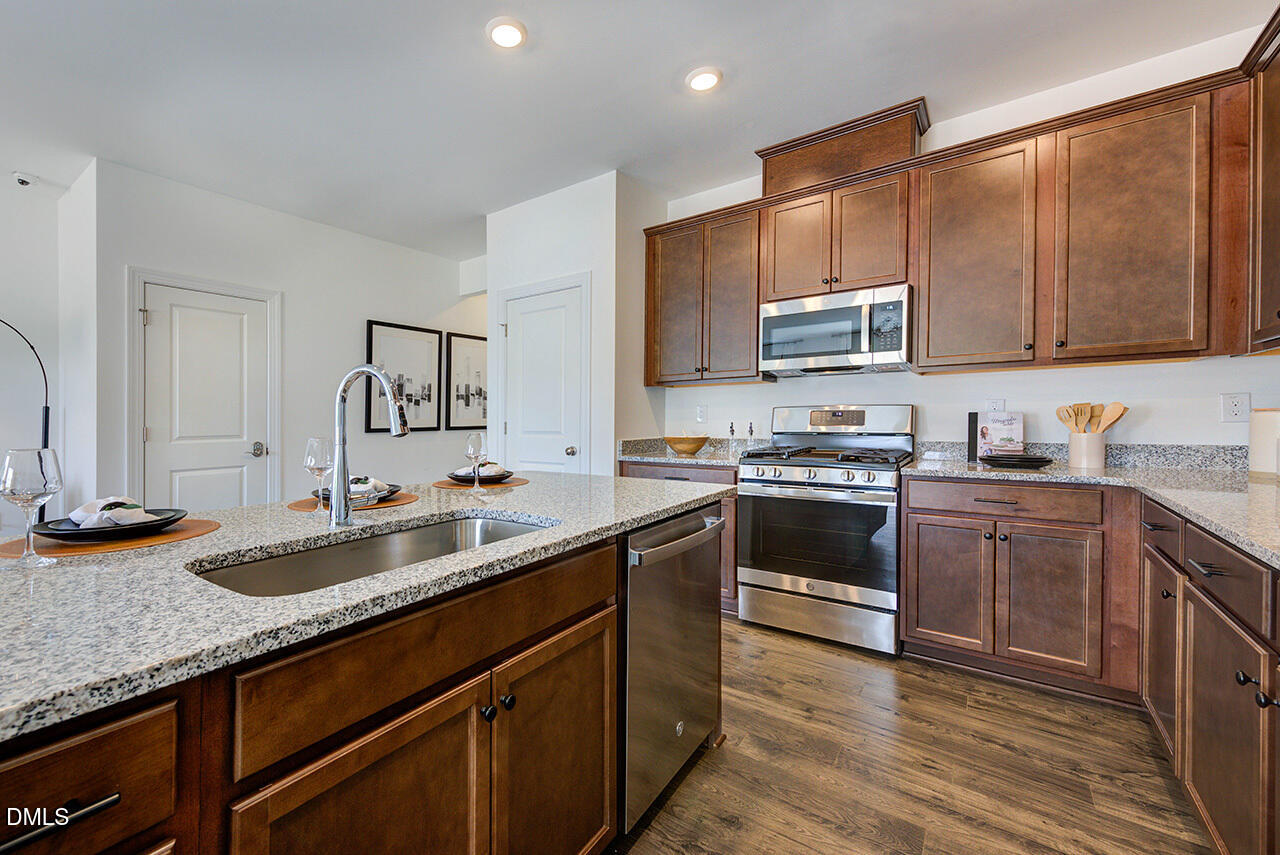 8776 Wardle Court Property Photo 16