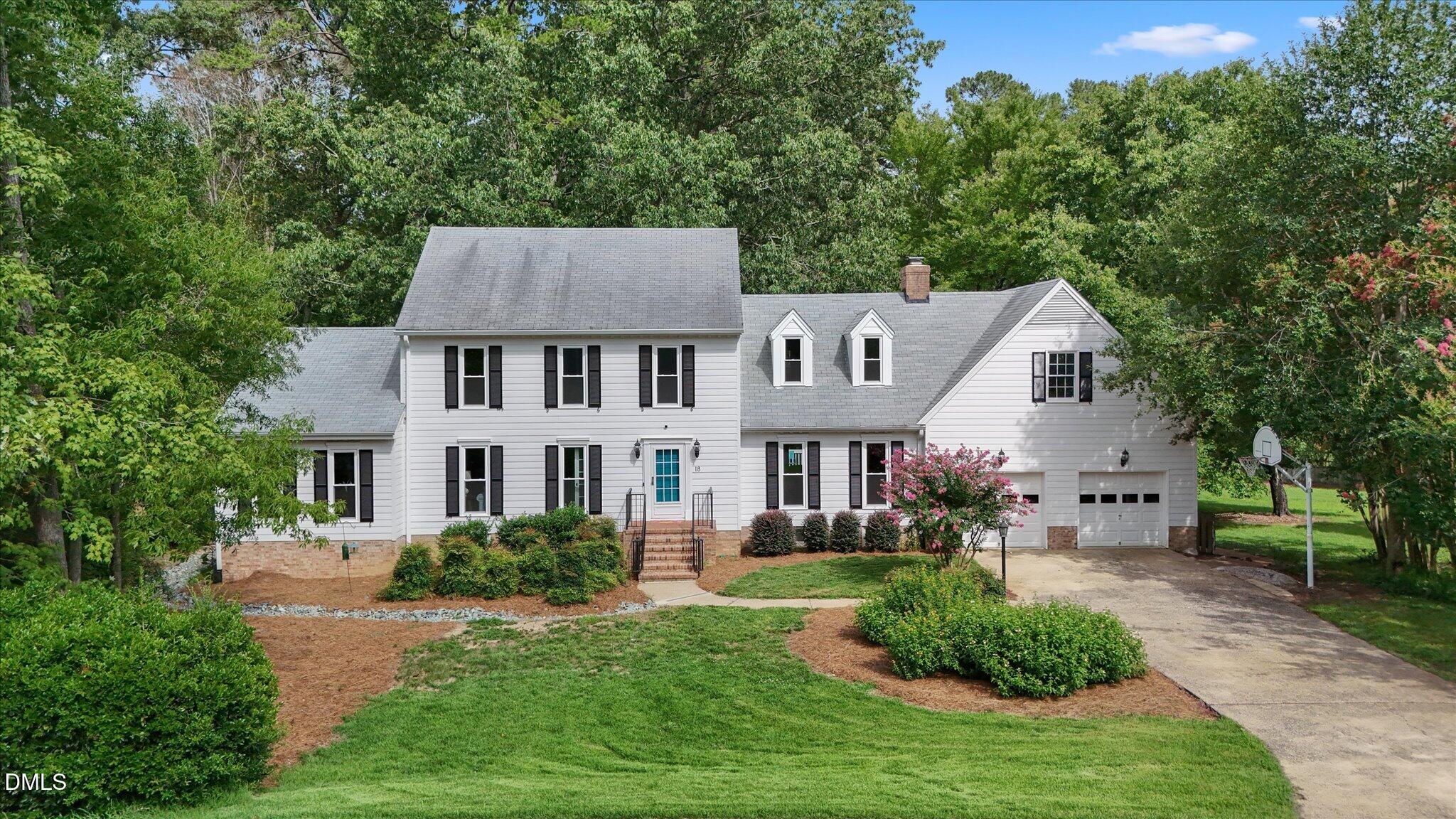 18 Surrey Lane