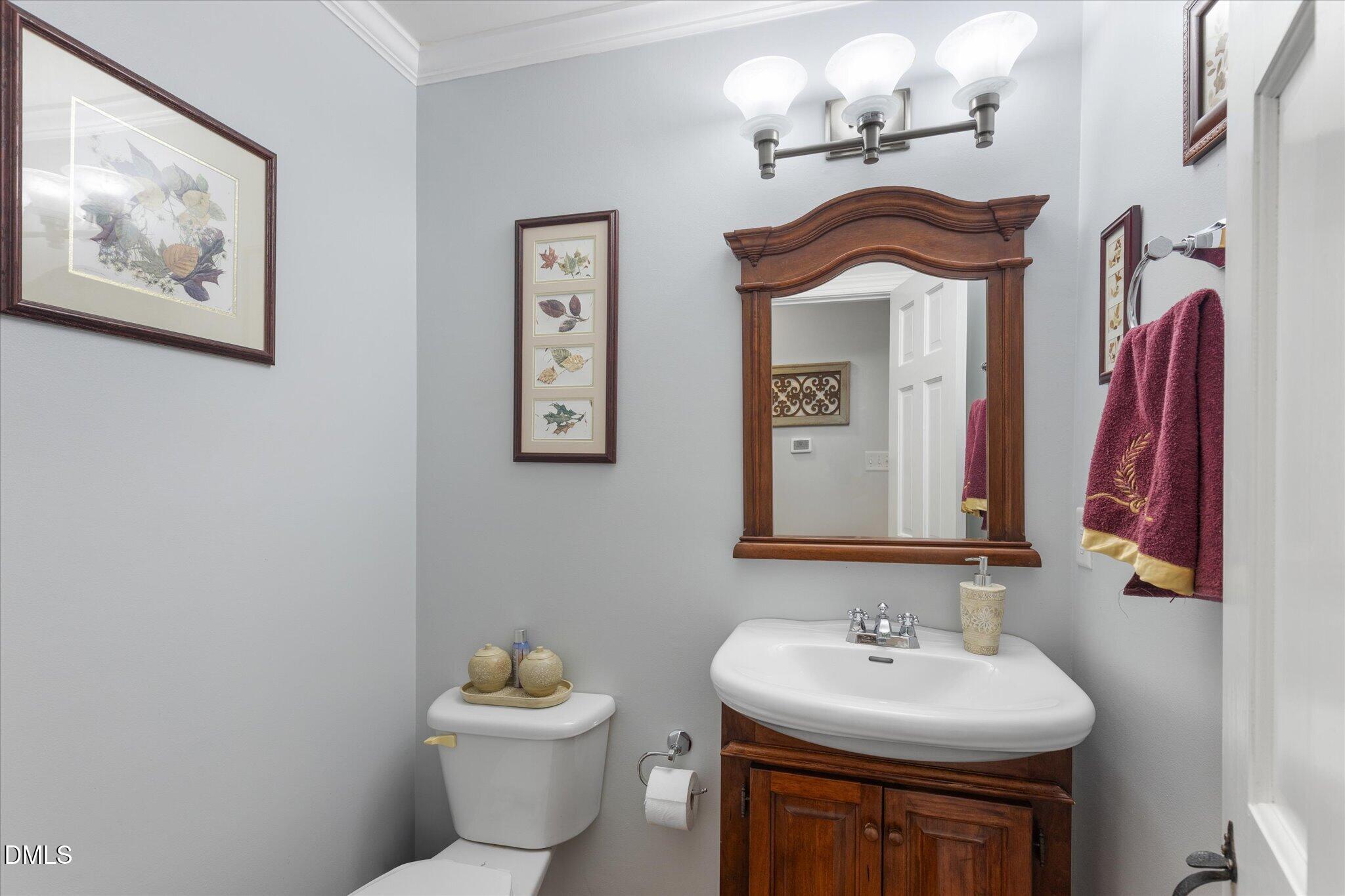 18 Surrey Lane Property Photo 19