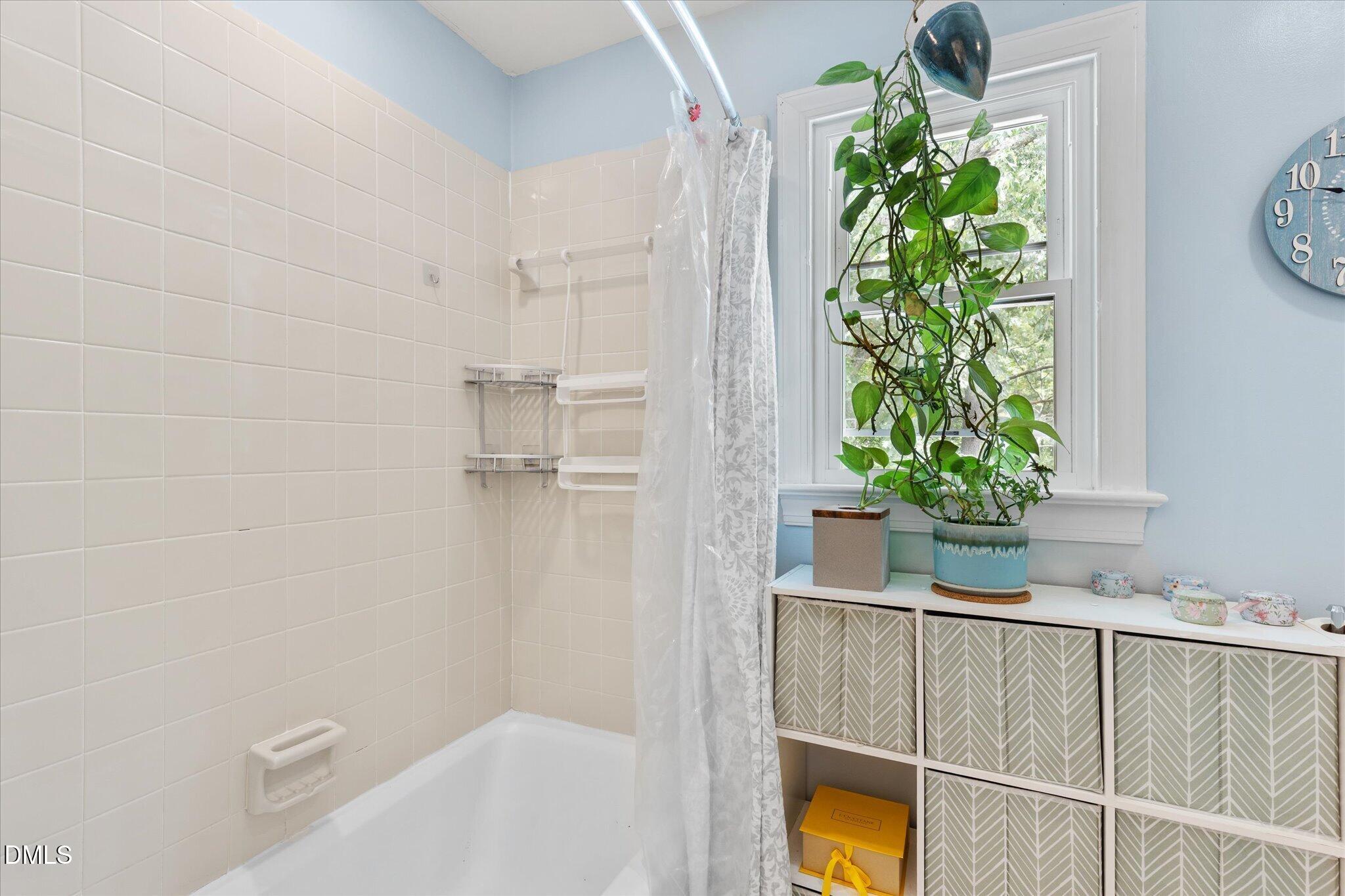 18 Surrey Lane Property Photo 38