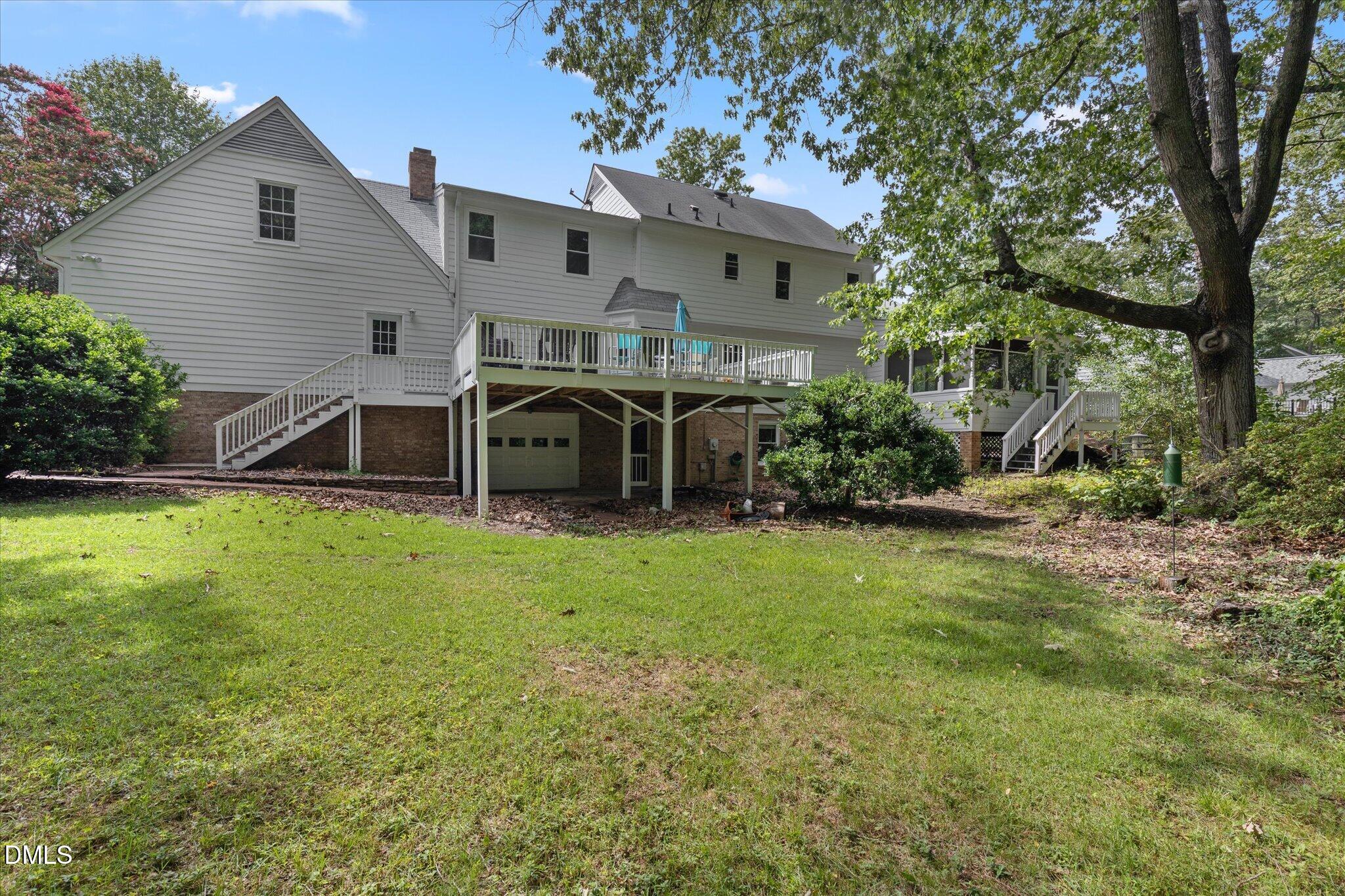 18 Surrey Lane Property Photo 47