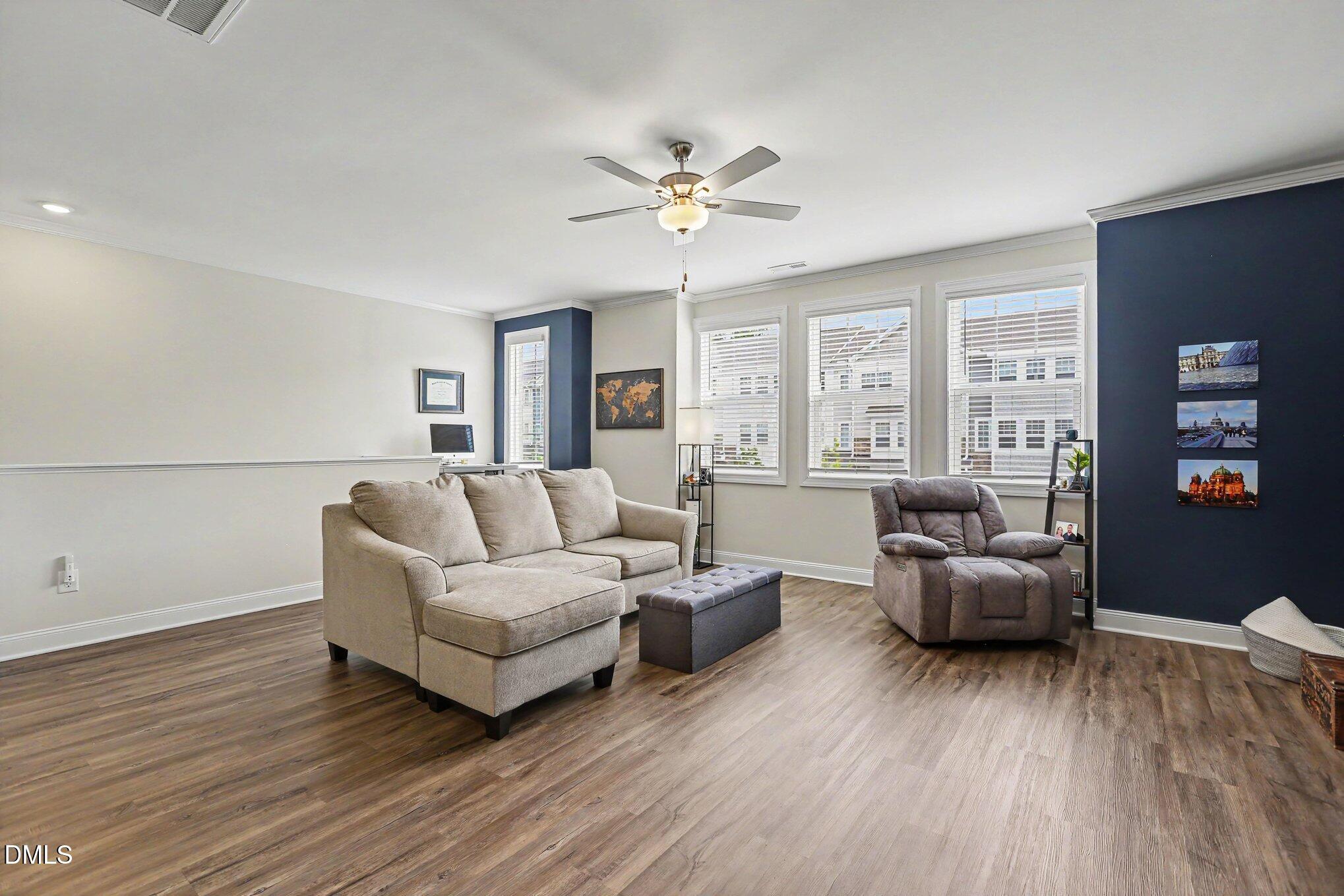 6903 Woodland Stream Place Property Photo 5