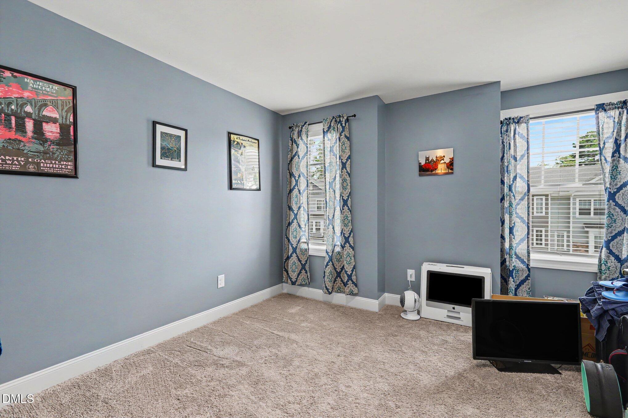 6903 Woodland Stream Place Property Photo 19