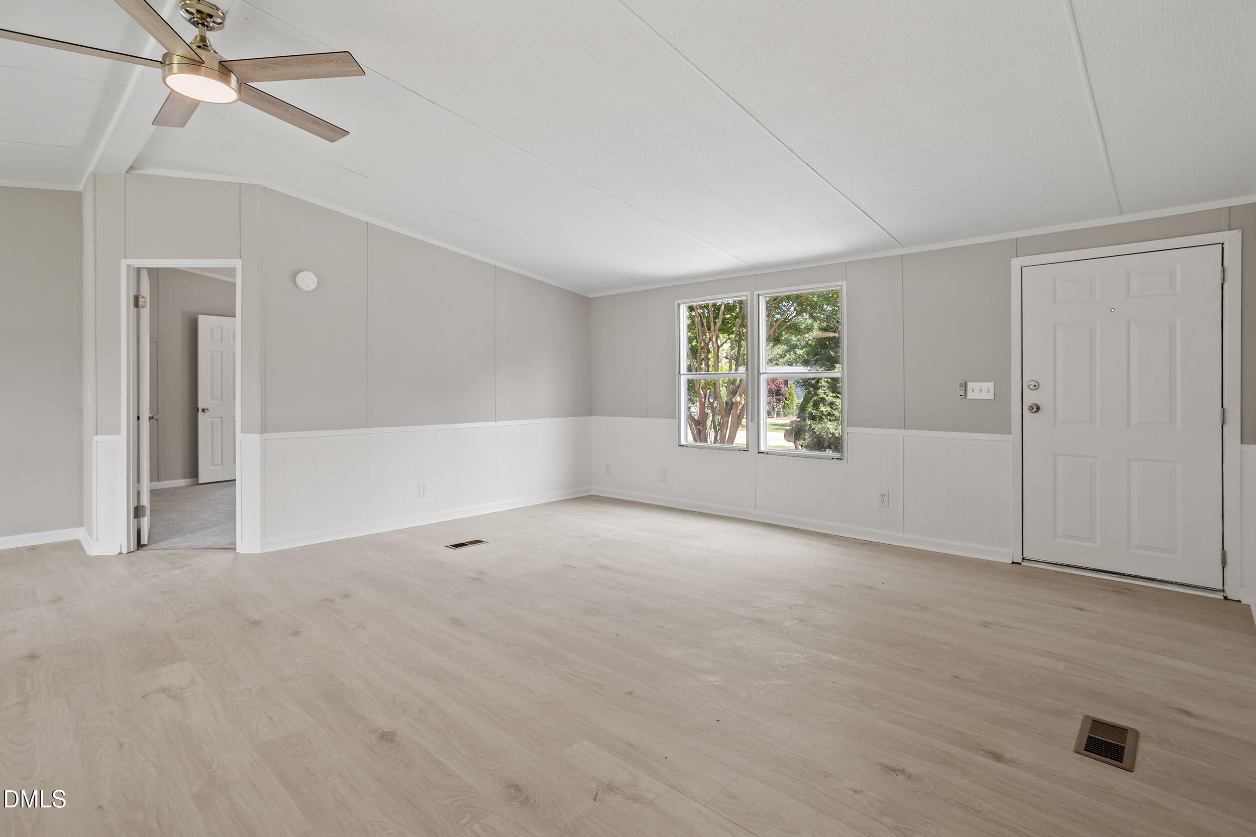 45 J E Rogers Drive Property Photo 6