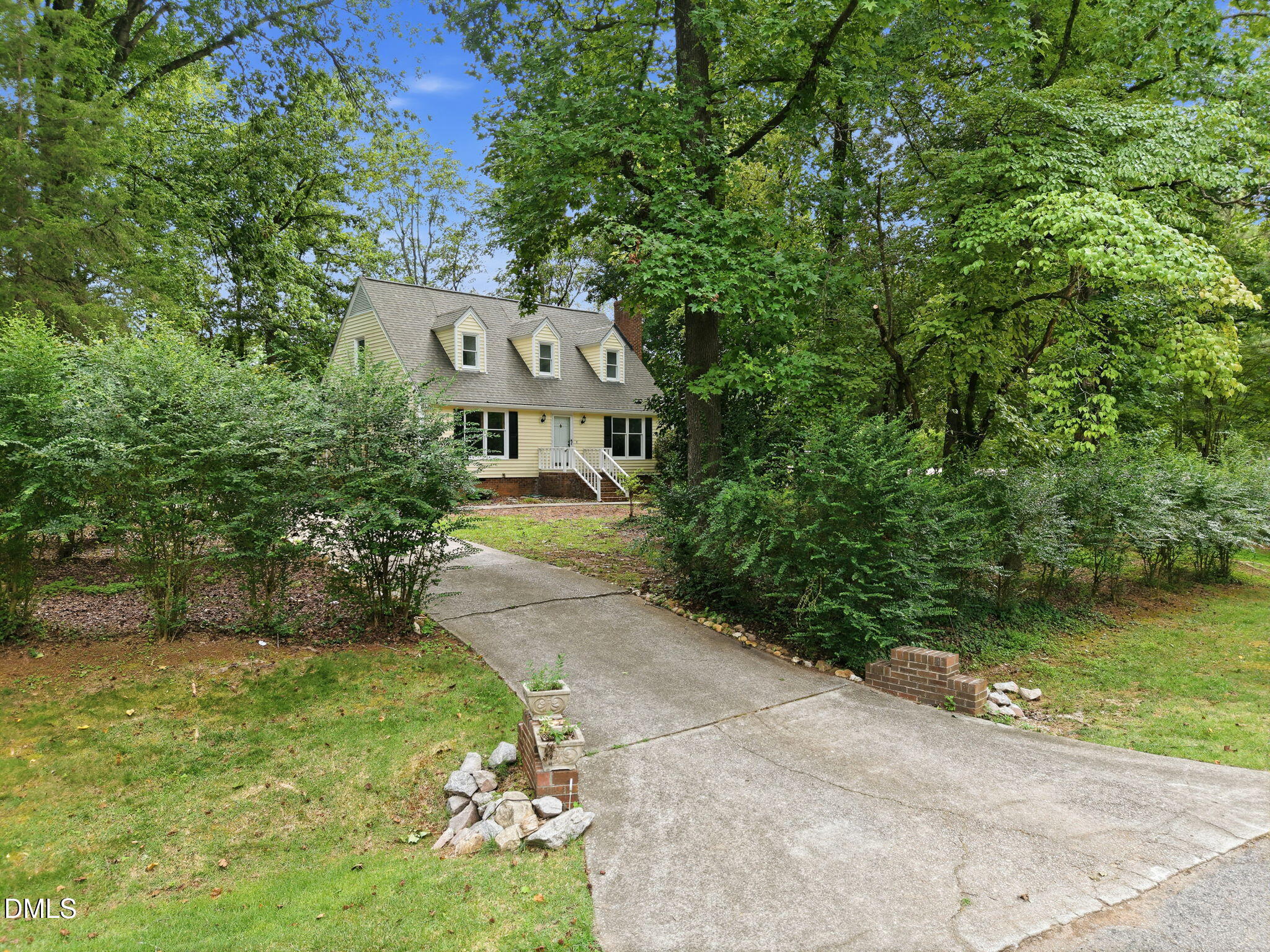 2725 Panther Drive Property Photo 2