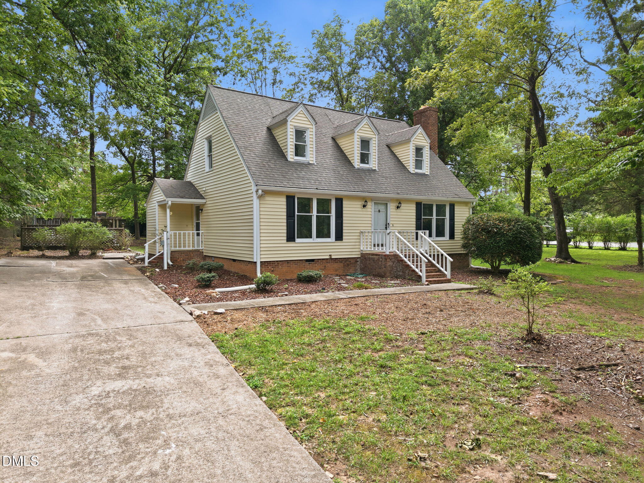 2725 Panther Drive Property Photo 3