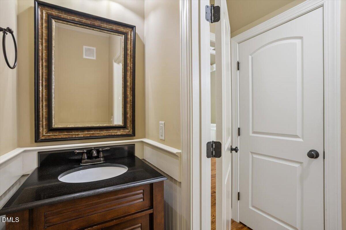 1220 Fanning Drive Property Photo 10