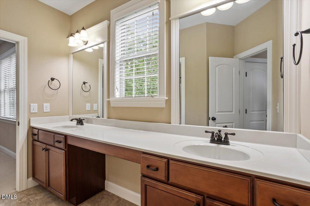 1220 Fanning Drive Property Photo 28